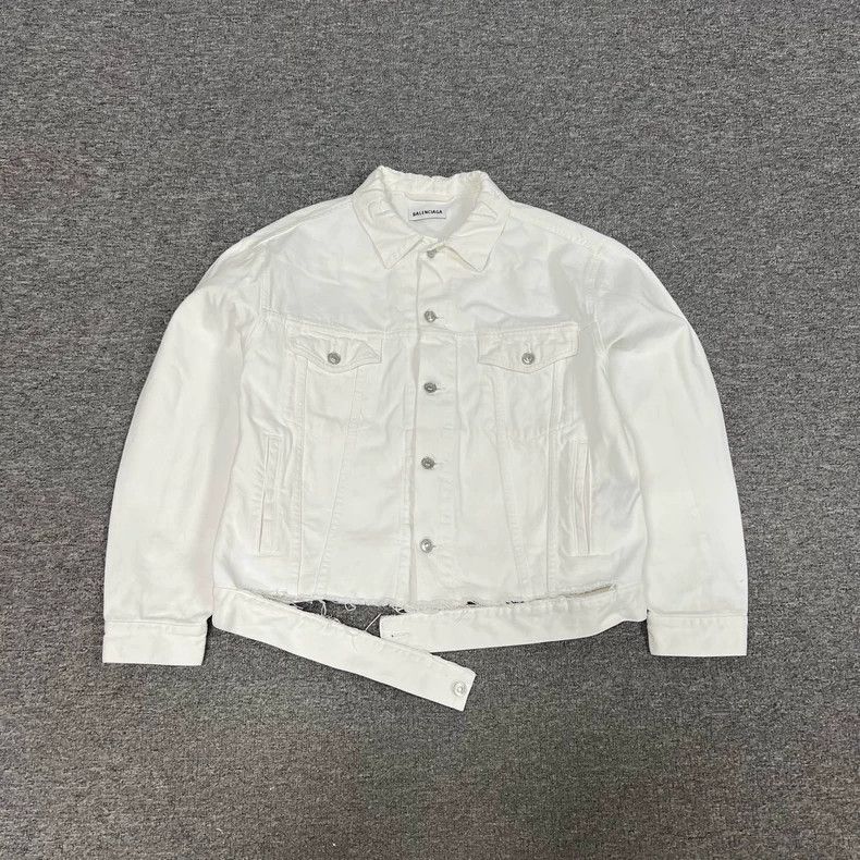 Balenciaga Balenciaga size 34 Collar embroidered Logo denim jacket Size XS / US 0-2 / IT 36-38 - 1 Thumbnail