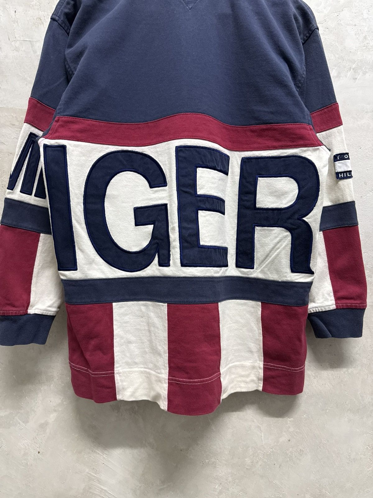 Tommy Hilfiger Vintage 90s Tommy Hilfiger Big Spell Out Rugby Shirt Size US S / EU 44-46 / 1 - 4 Thumbnail