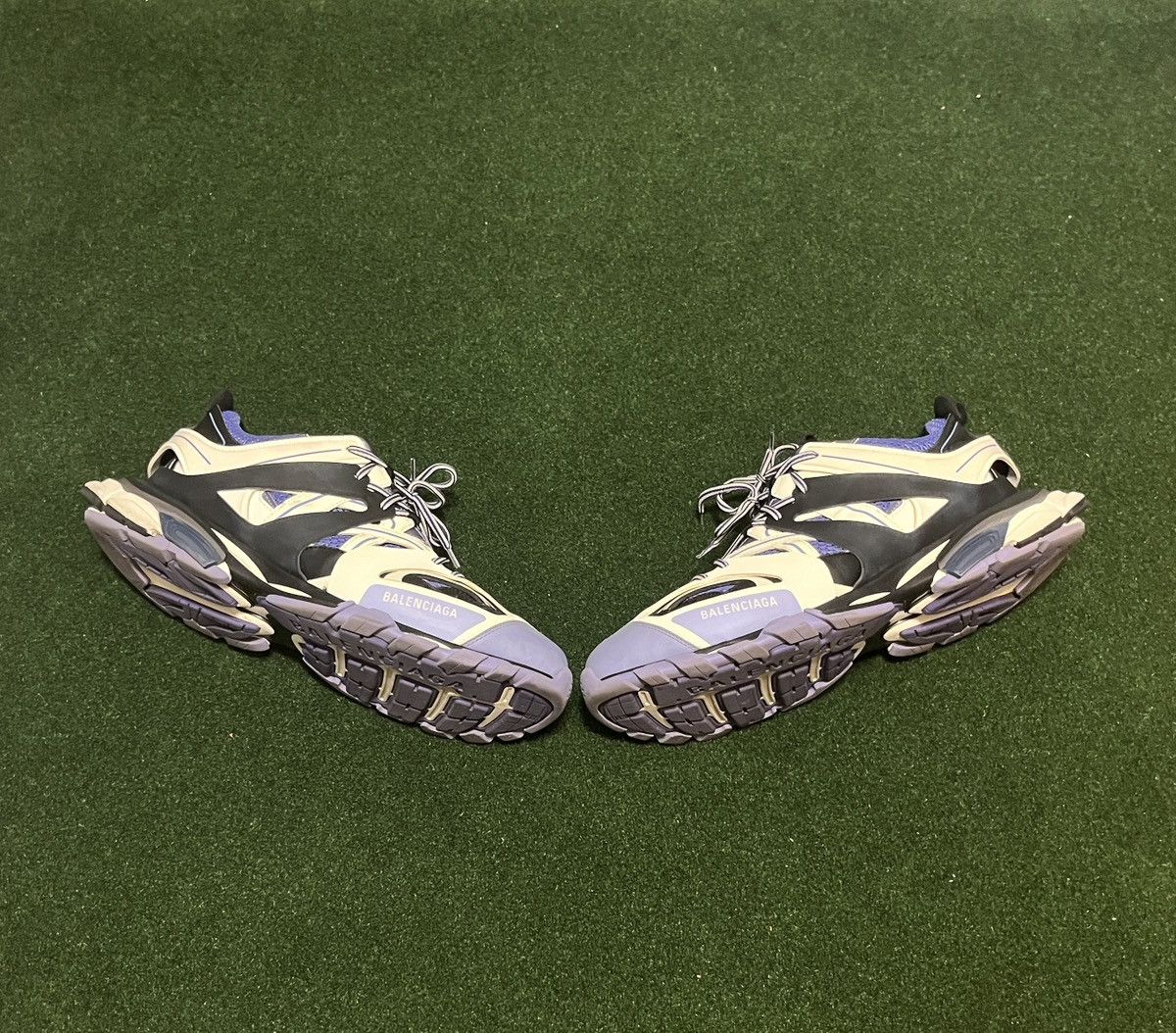 Balenciaga Balenciaga Runner Multicolor Men's Sneaker size Balenciaga Balenciaga Runner Multicolor Men's Sneaker size