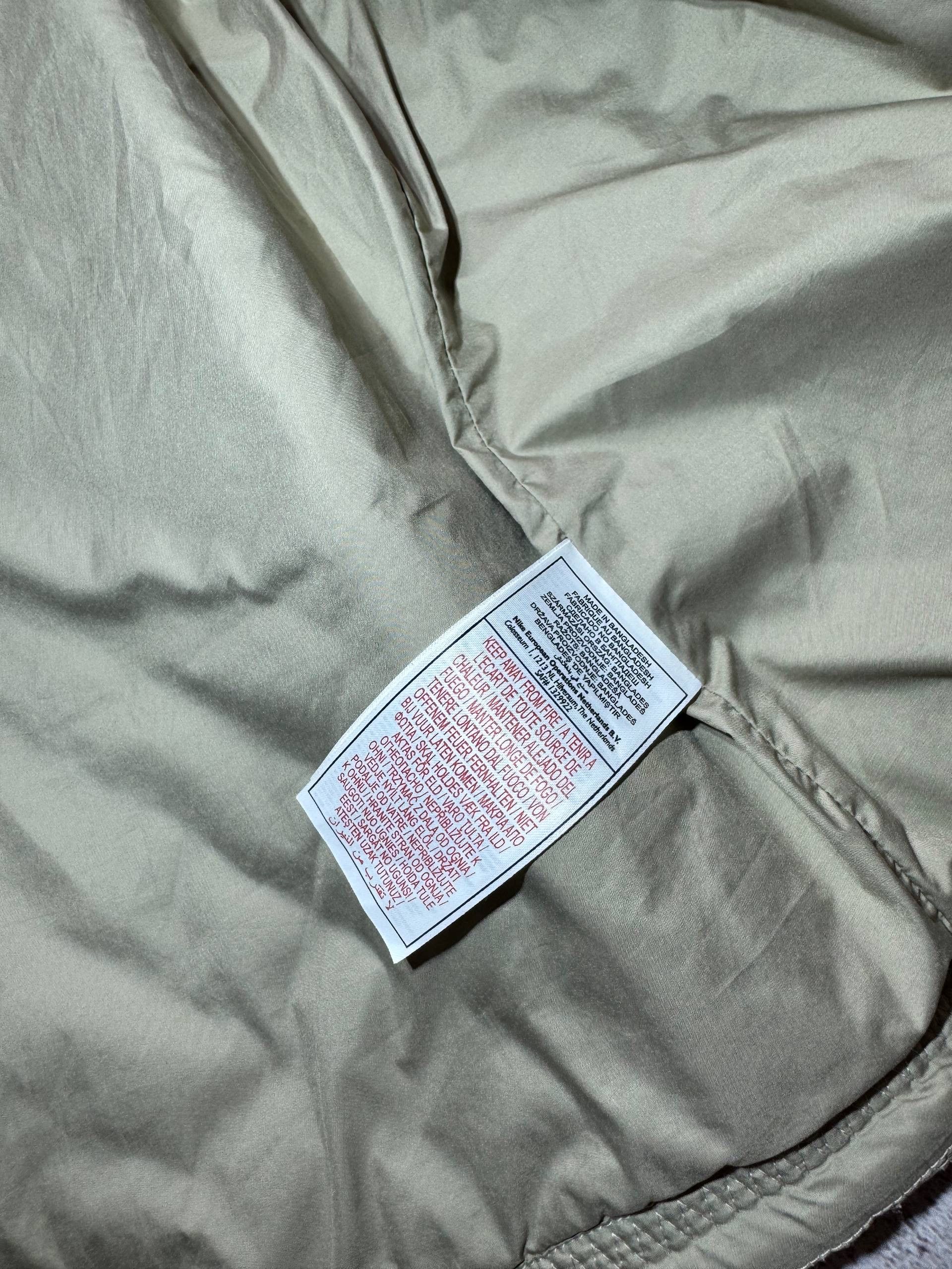 Nike Nike Vintage Down Beige Jacker Streetwear Embroidered Logo Size US L / EU 52-54 / 3 - 7 Thumbnail