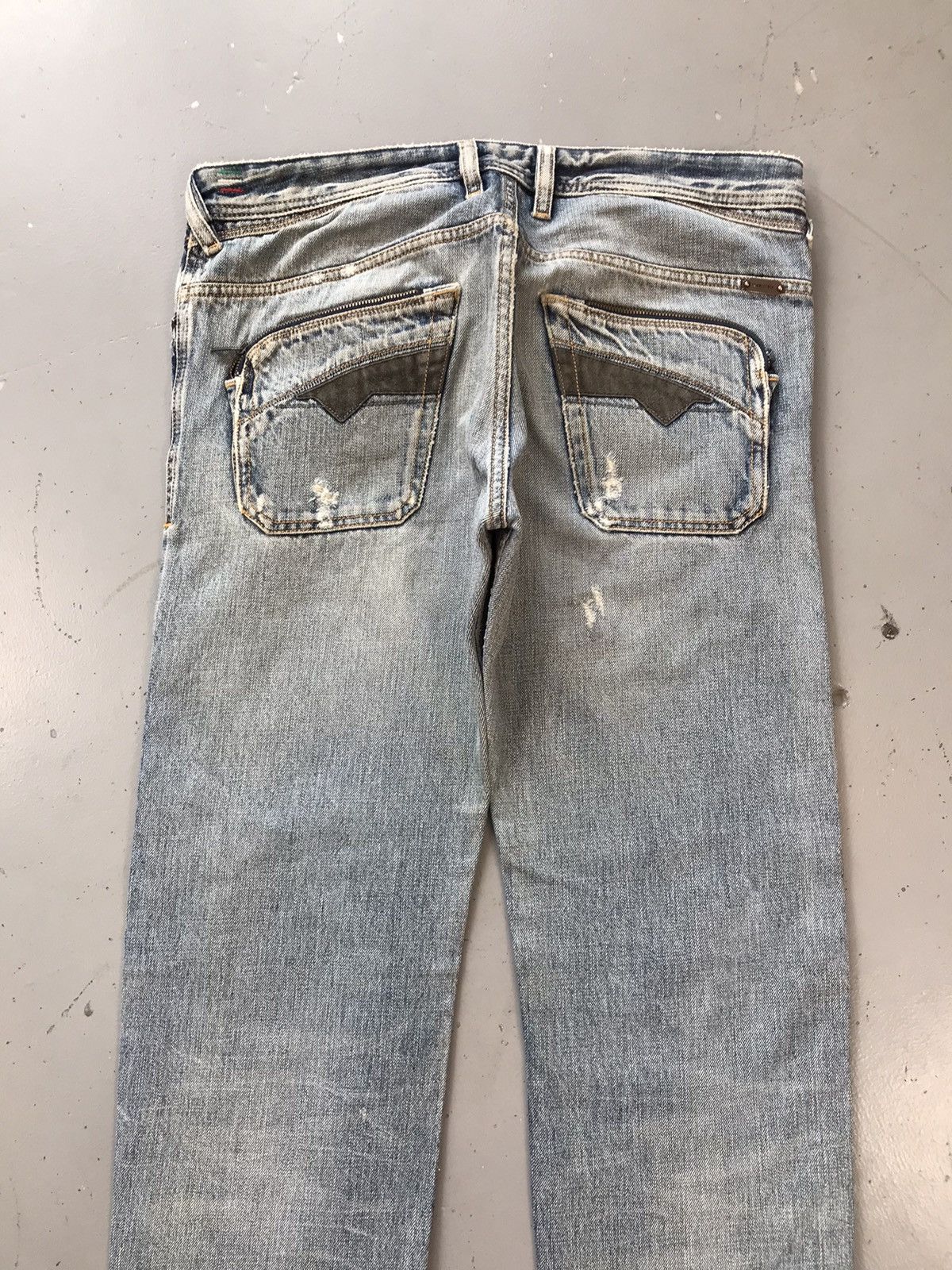Diesel × Vintage Vintage diesel industry distressed zipper pocket denim Size US 34 / EU 50 - 13 Thumbnail