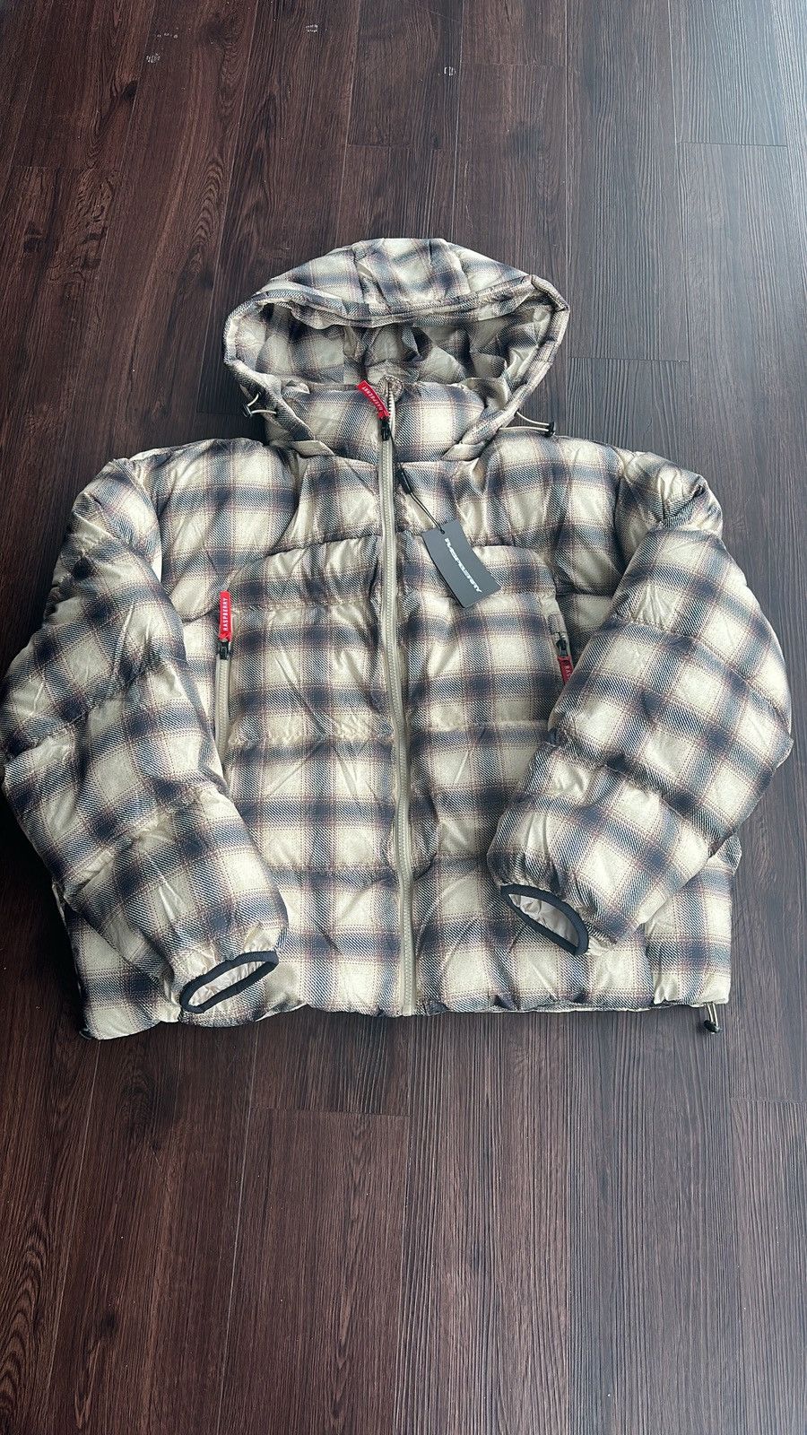 The GV Gallery GV Gallery Raspberry Hills Plaid Puffer Jacket Size US M / EU 48-50 / 2 - 1 Thumbnail