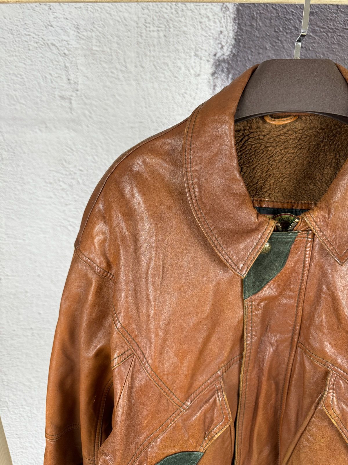 Vintage Dikarpa Italy vintage brown leather bomber jacket Size US XL / EU 56 / 4 - 3 Thumbnail