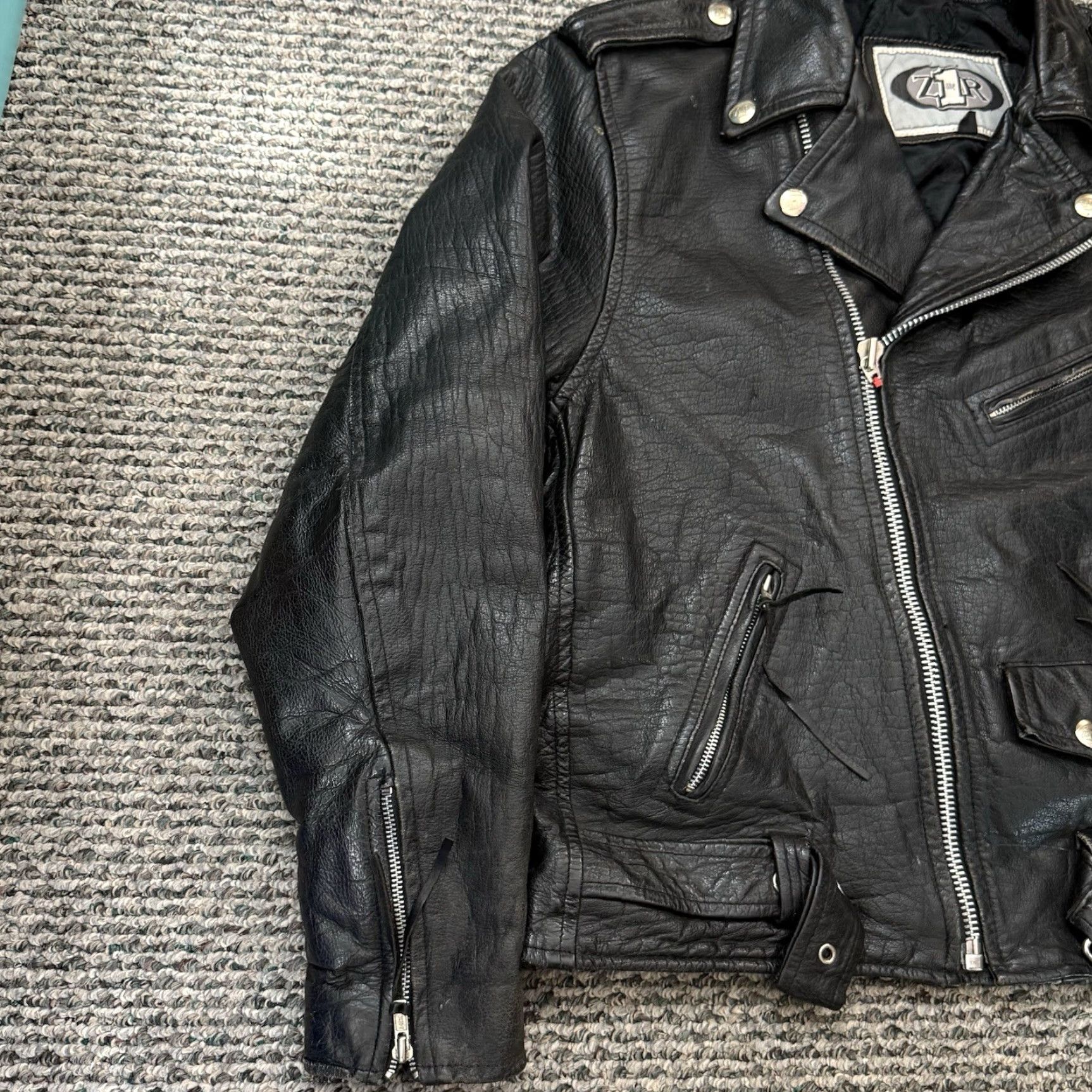 Vintage VINTAGE Z1R Jacket Men’s 48 Black Leather Motorcycle Biker 90s D Pocket Outdoor Size US M / EU 48-50 / 2 - 4 Thumbnail