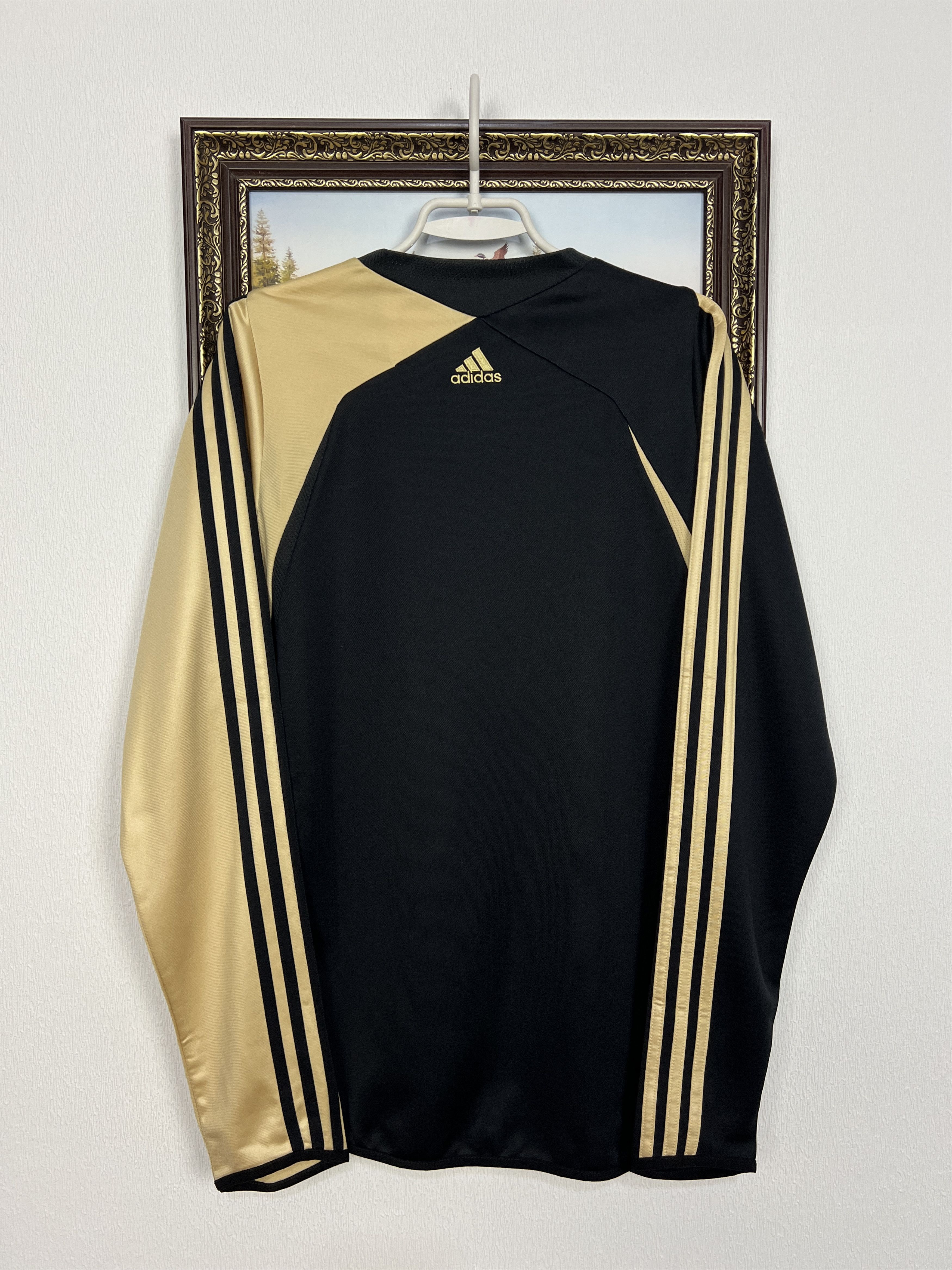 Adidas Vintage Adidas Liverpool Football Train Sweatshirt Track Top Size US M / EU 48-50 / 2 - 9 Thumbnail