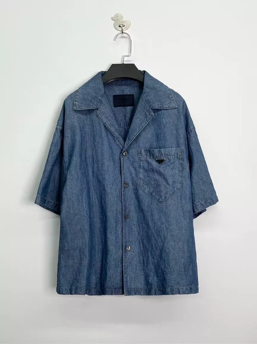 Prada Prada Denim Triangle Logo Short-Sleeve Shirt Size US M / EU 48-50 / 2 - 1 Thumbnail