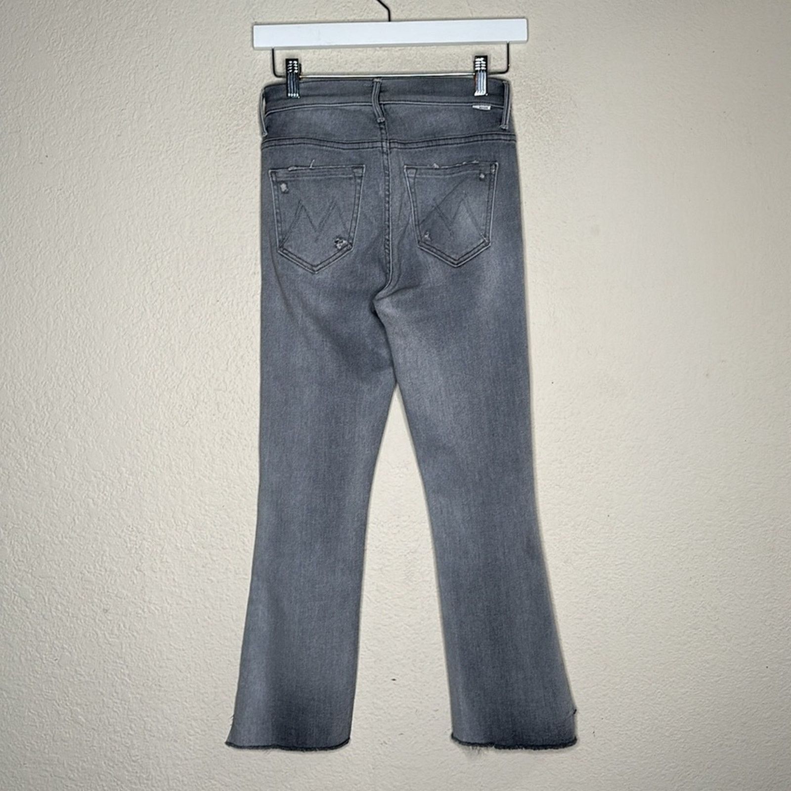 MOTHER Mother Insider Crop Step Fray Best Left Shadows Jeans Sz 24 Size 24" / US 00 / IT 34 - 9 Thumbnail