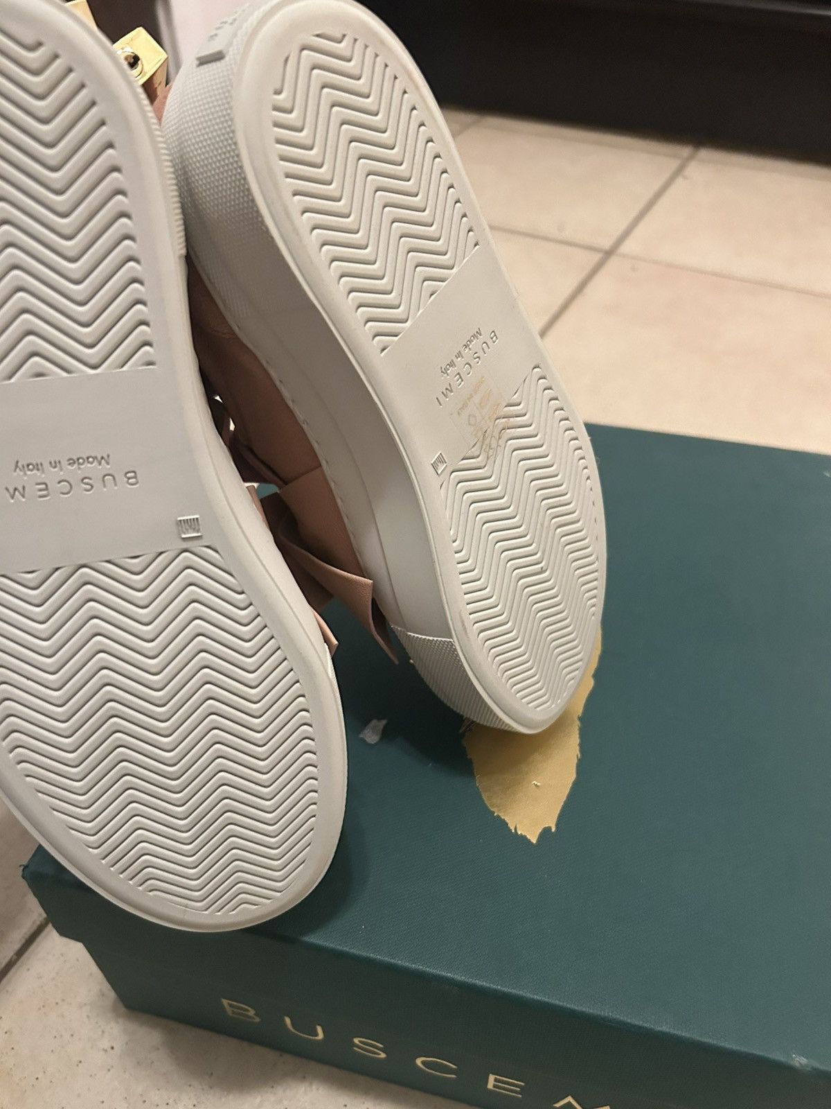 Buscemi BUSCEMI SZ 5 IMPOSSIBLE TO FIND!! Size US 5 / IT 35 - 5 Thumbnail