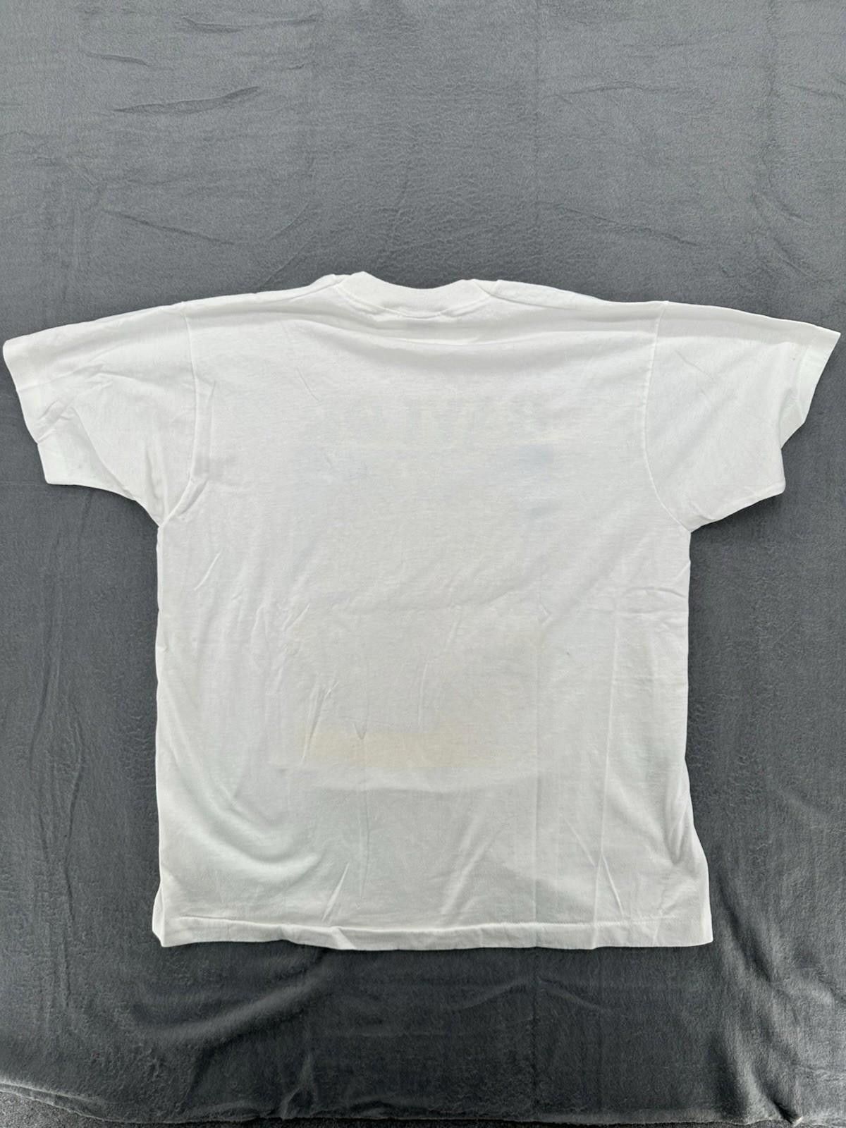Fruit Of The Loom Vintage 90’s Baylor Bear XL Tshirt Crowd graphic Size US M / EU 48-50 / 2 - 6 Thumbnail