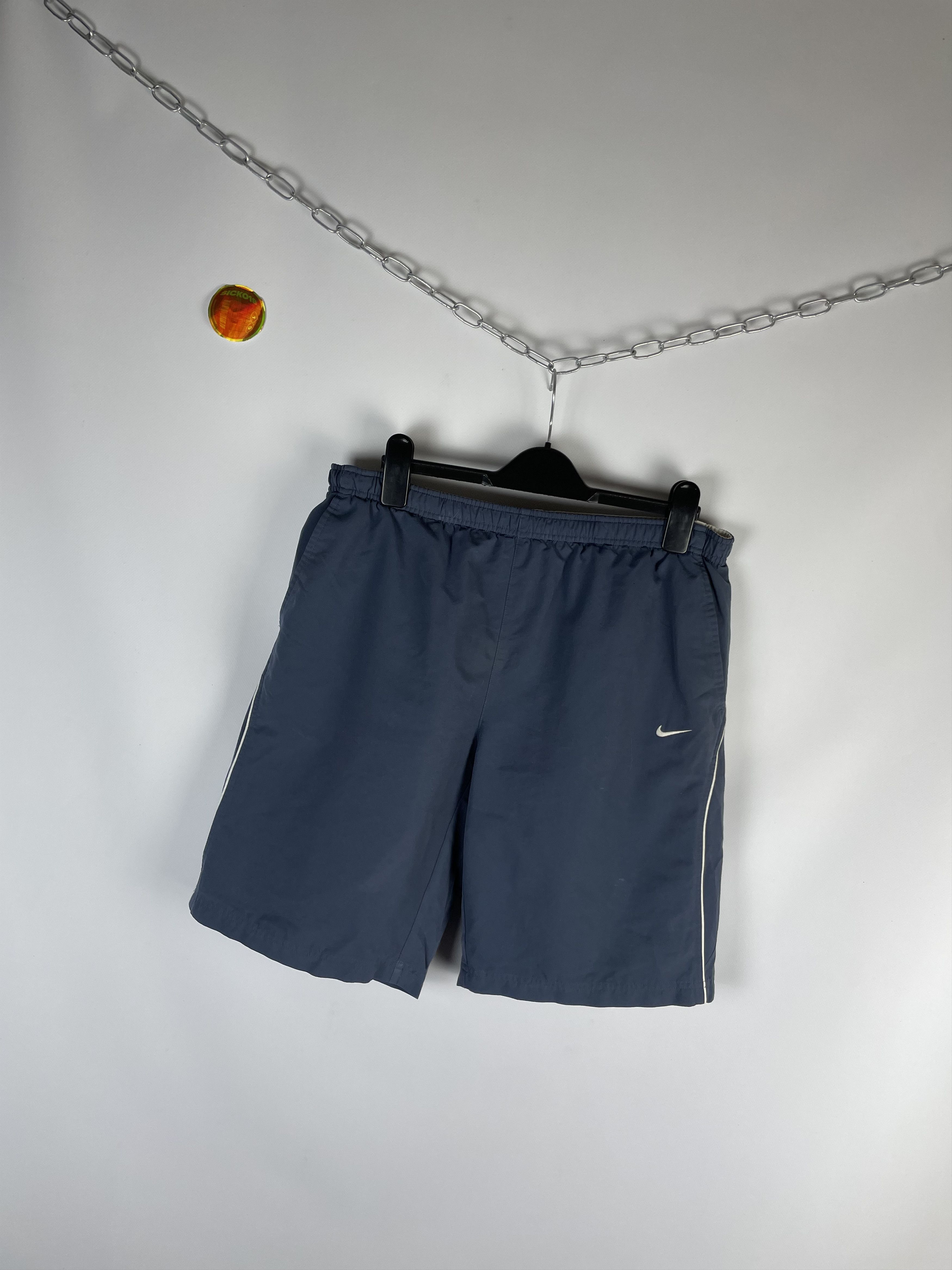 Nike Vintage Nike Shorts Y2k Size US 32 / EU 48 - 2 Thumbnail