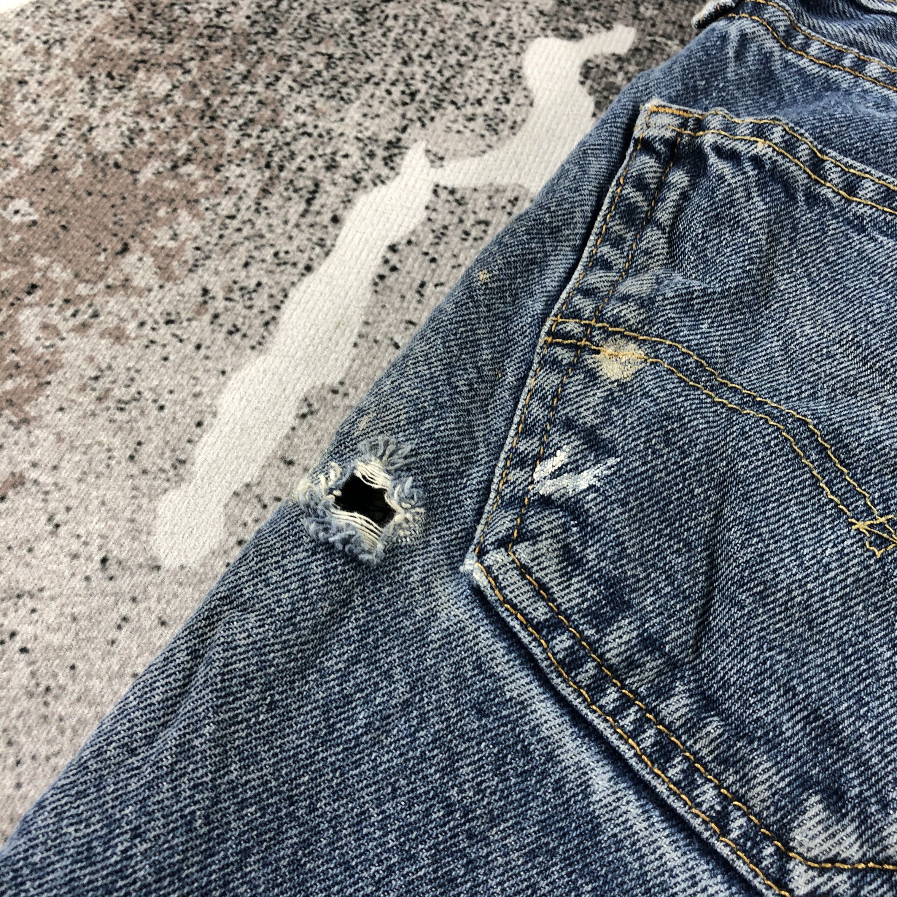 Levi's Vintage Levis 505 Jeans Distressed Denim KJ1377 Size US 36 / EU 52 - 8 Thumbnail