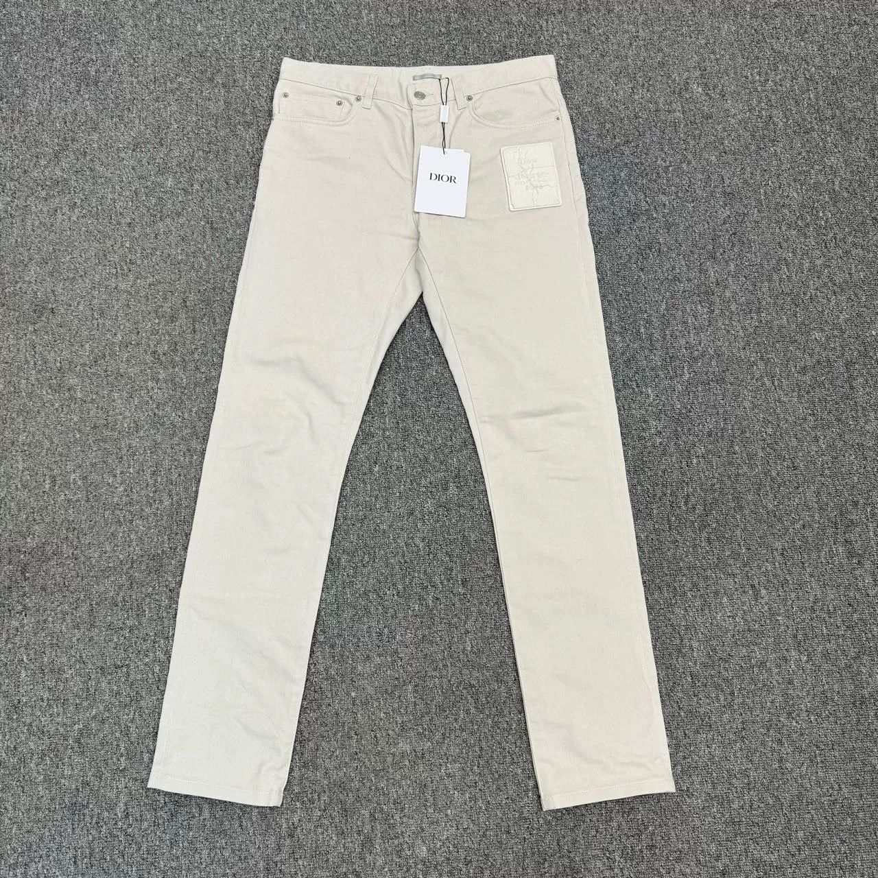 Dior Dior White Casual Pants Size 30 Size US 30 / EU 46 - 1 Thumbnail