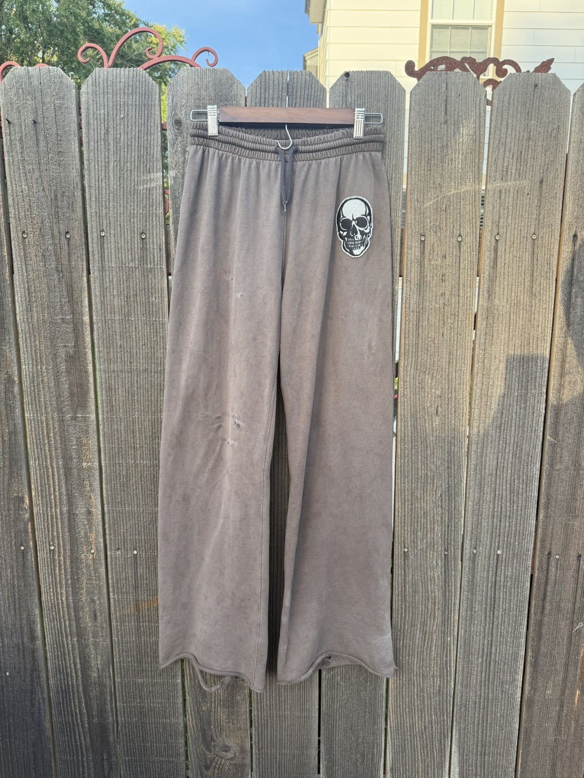 Number (N)ine Number Nine Skull Sweatpants Size US 28 / EU 44 - 1 Thumbnail