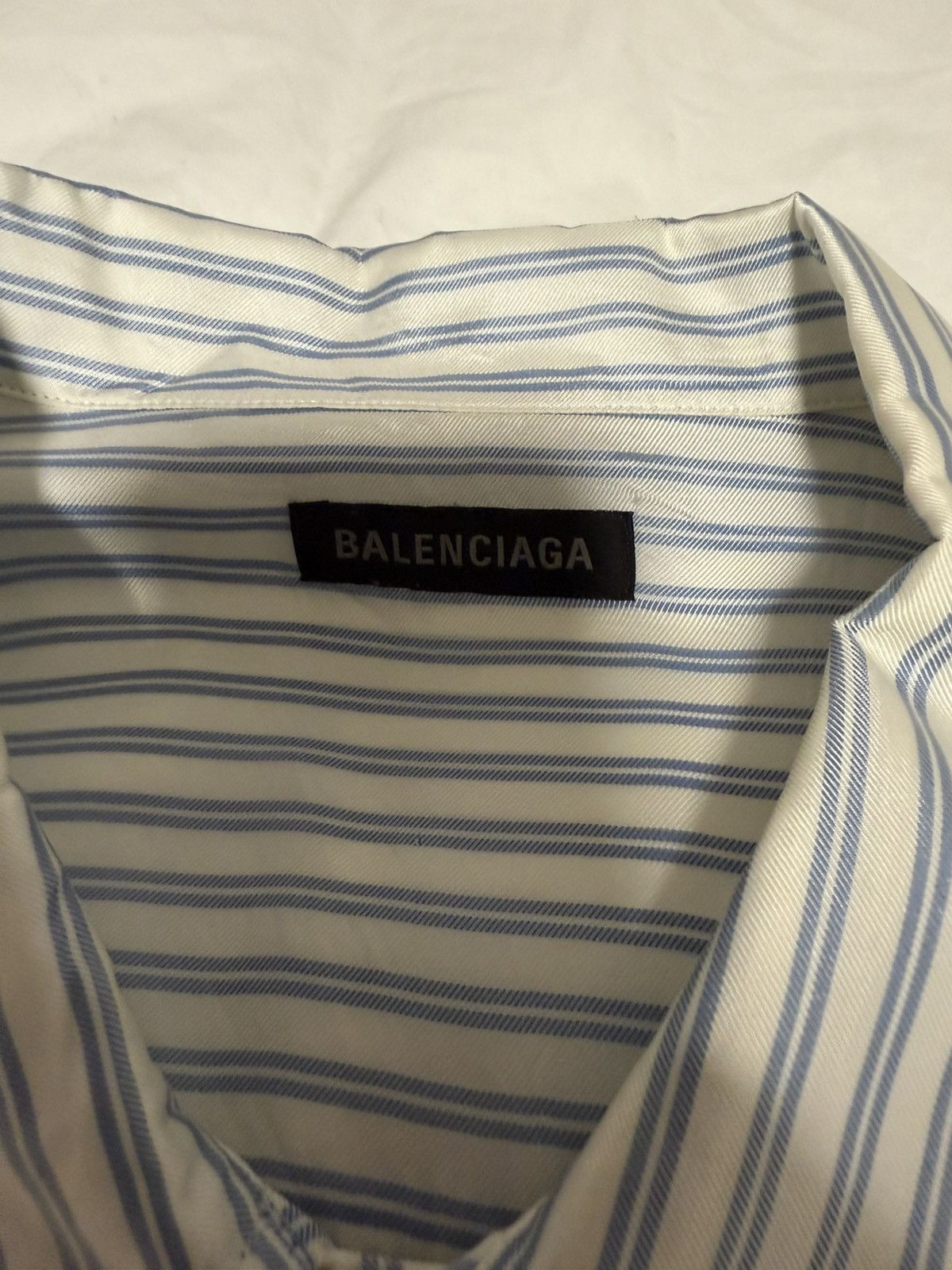 Balenciaga 1600$ BALENCIAGA SILKY POPLIN FABRIC SHIRT Size US L / EU 52-54 / 3 - 7 Thumbnail