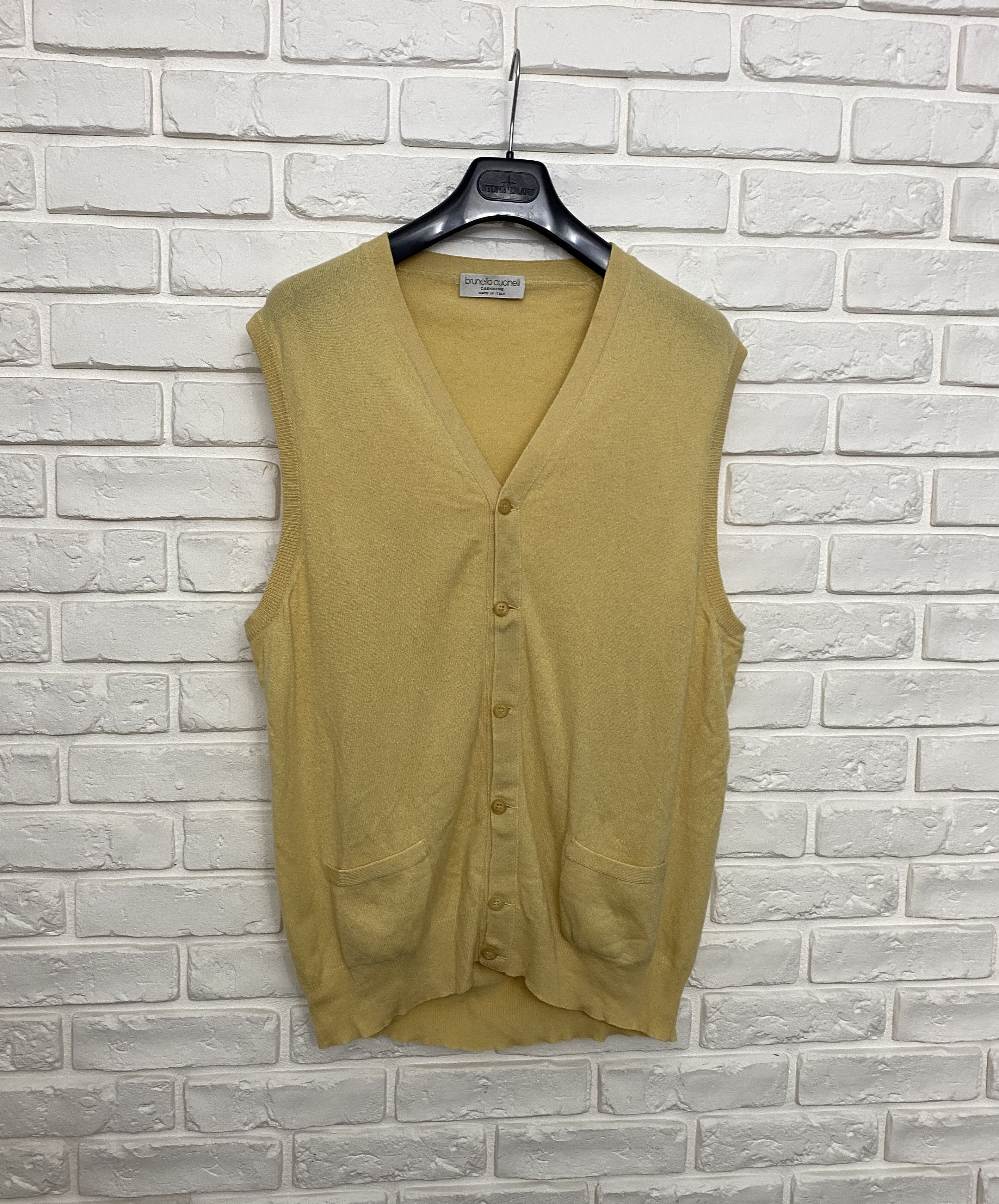 Brunello Cucinelli Brunello Cucinelli Cashmere vest Sleeveless Cardigan 56 Size US XL / EU 56 / 4 - 2 Thumbnail