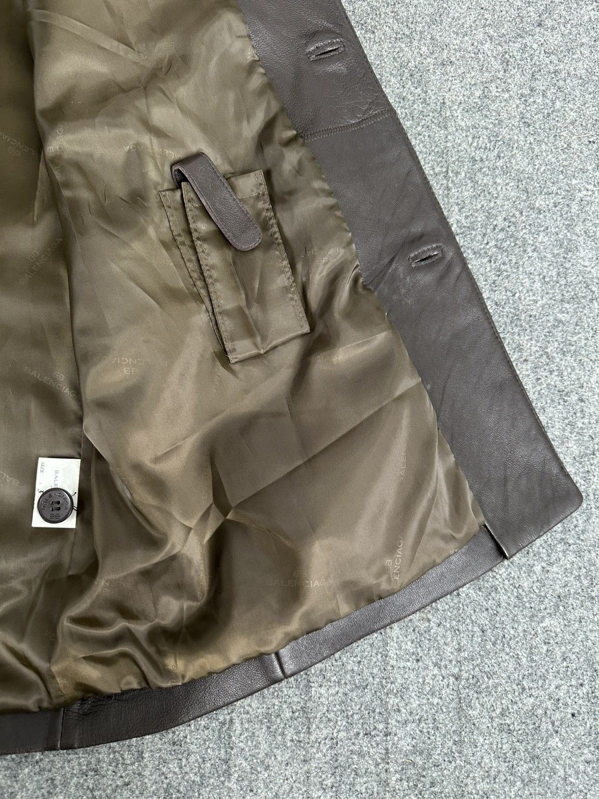 Balenciaga Balenciaga - Nicolas Ghesquiere 1998 Leather Blazer Jacket Size US L / EU 52-54 / 3 - 16 Thumbnail