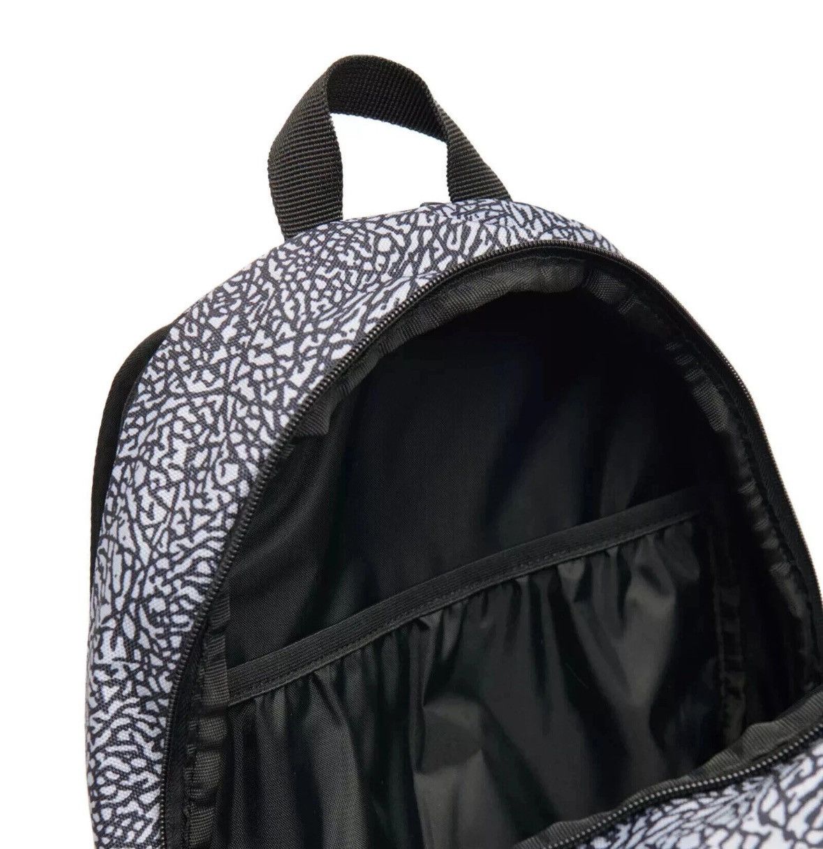 Nike Nike Air Jordan Essential 15" Laptop Backpack Bag 9A0670-G3A Size ONE SIZE - 6 Thumbnail