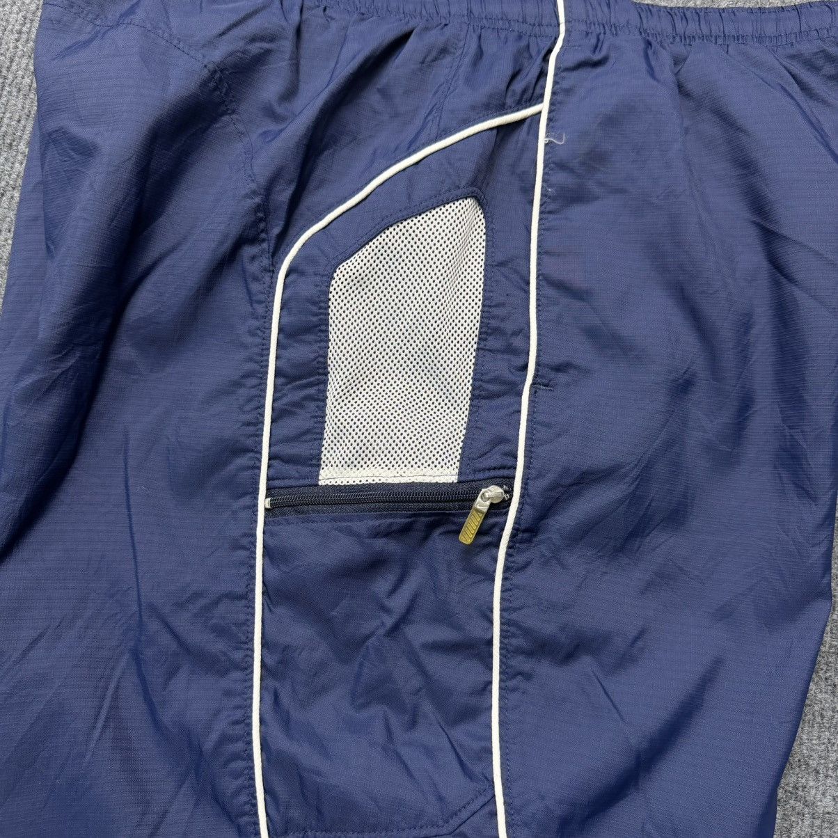 Nike Nike Vintage Nylon Track Shorts Size US 30 / EU 46 - 4 Thumbnail
