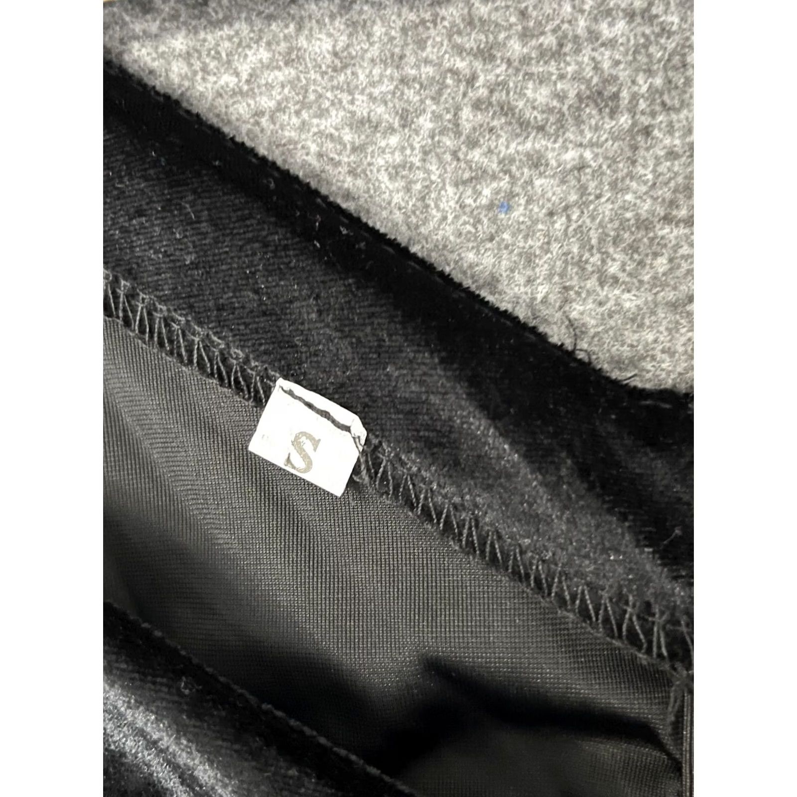 Velvet Nike Black Velvet Midi Bodycon Dress - V-Neck Long Sleeve Women’s S Velvet, Ruffle Detail, Solid, Party/Cocktail, 100% Polyester Size S / US 4 / IT 40 - 6 Thumbnail