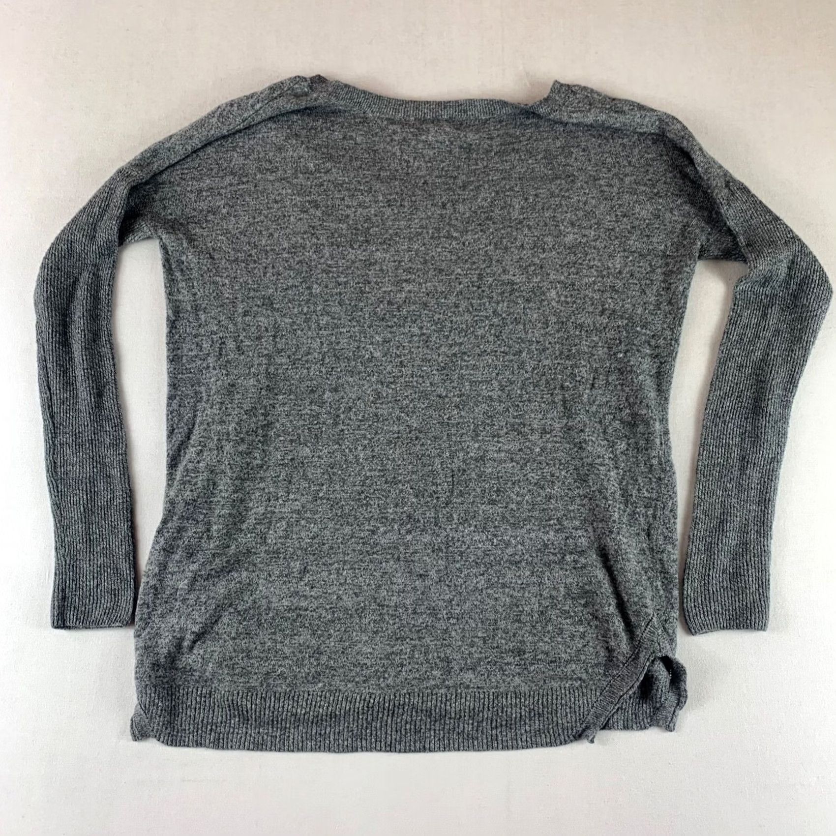 American Eagle Outfitters AMERICAN EAGLE Sweater Gray Mens Small Long Sleeve V-Neck Pullover Size US S / EU 44-46 / 1 - 3 Thumbnail