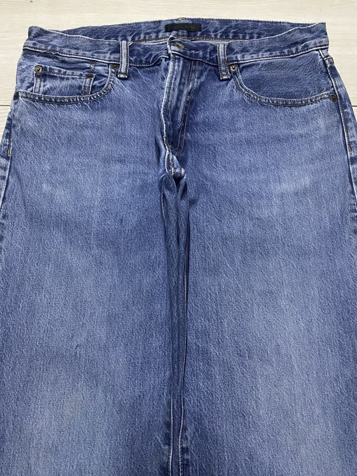 Uniqlo Vintage Japanese Brand Uniqlo Blue Wash Straight loose Jeans Size US 33 - 3 Thumbnail