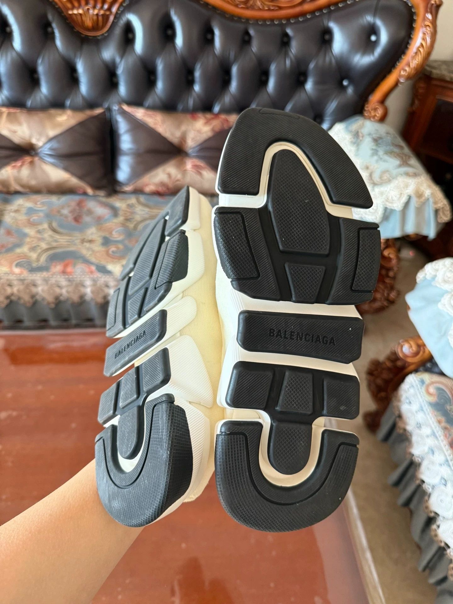 Balenciaga Balenciaga Sock Sneaker Black & White Size 40 Like New Size US 7 / EU 40 - 5 Thumbnail