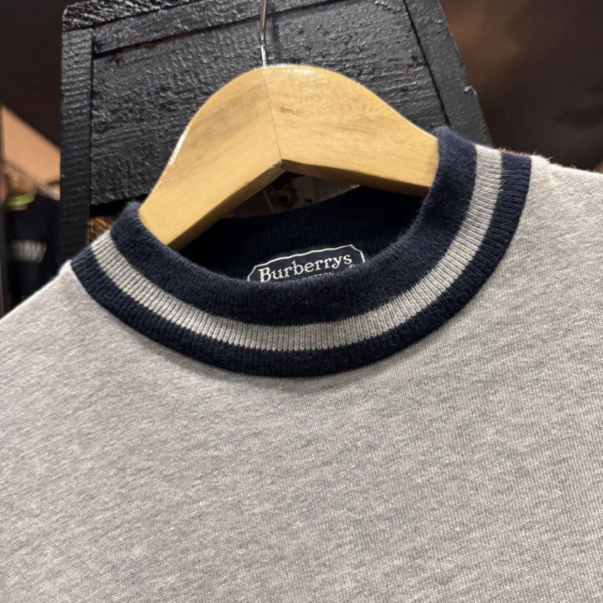 Burberry Vintage Burberrys Prorsum Equestrian Knight BigLogo Crewneck Size US M / EU 48-50 / 2 - 4 Thumbnail