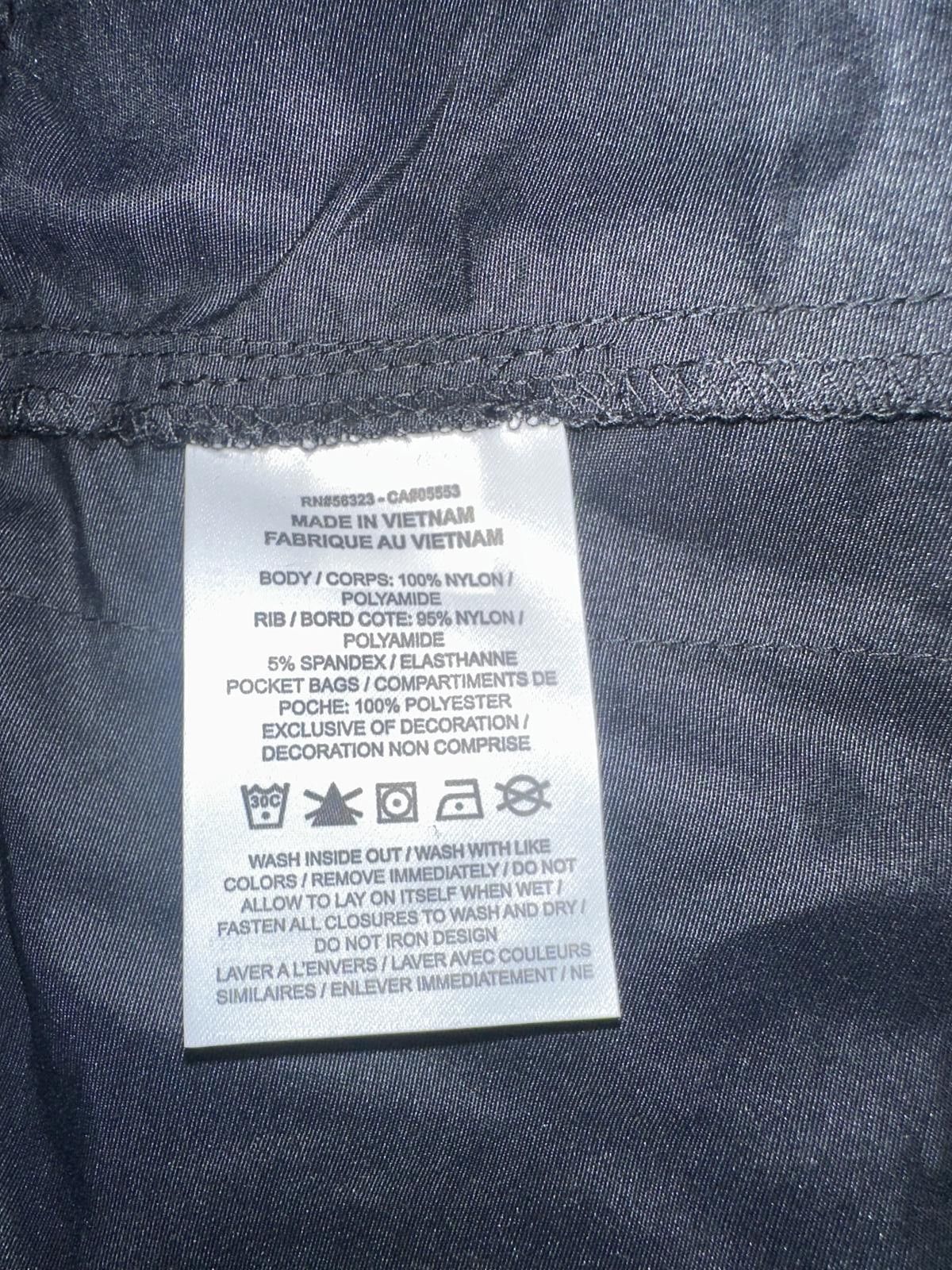 Nike Nike Women's Sportswear Nylon Standard Fit Black Shorts Size 40" / US 18 - 9 Thumbnail