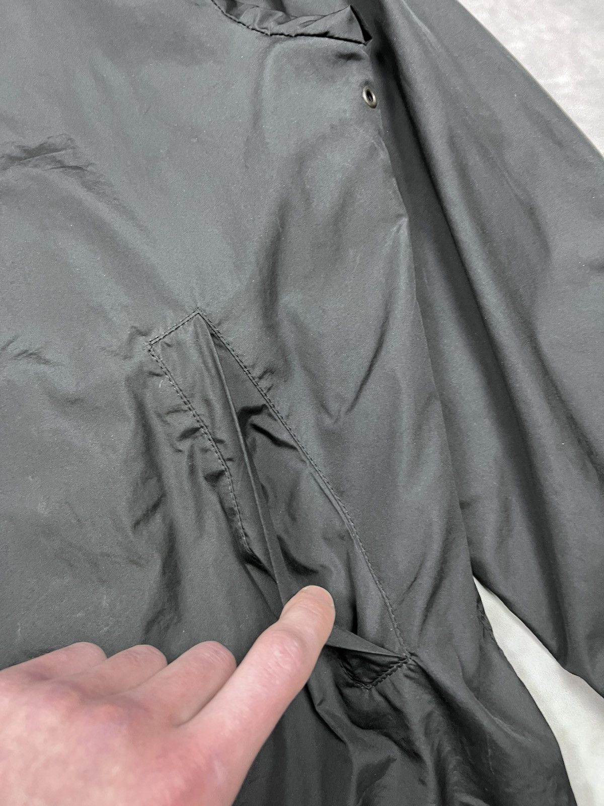 Burberry Prorsum Vtg Burberry London Men’s Black Jacket Windbreaker Size L/XL Size US L / EU 52-54 / 3 - 8 Thumbnail