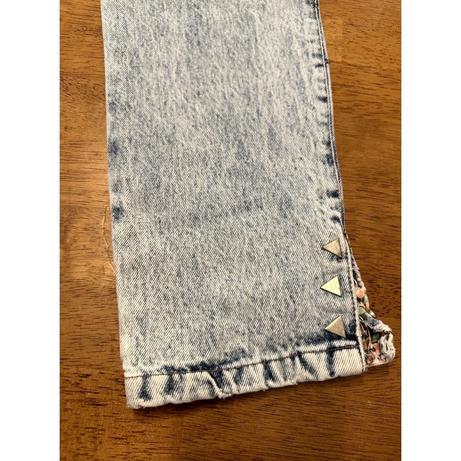Vintage VINTAGE Corniche Jeans 80s Floral Embroidered Women’s 11/12 Made In Hong Kong Blue Denim Size 34" / US 12 / IT 48 - 3 Thumbnail