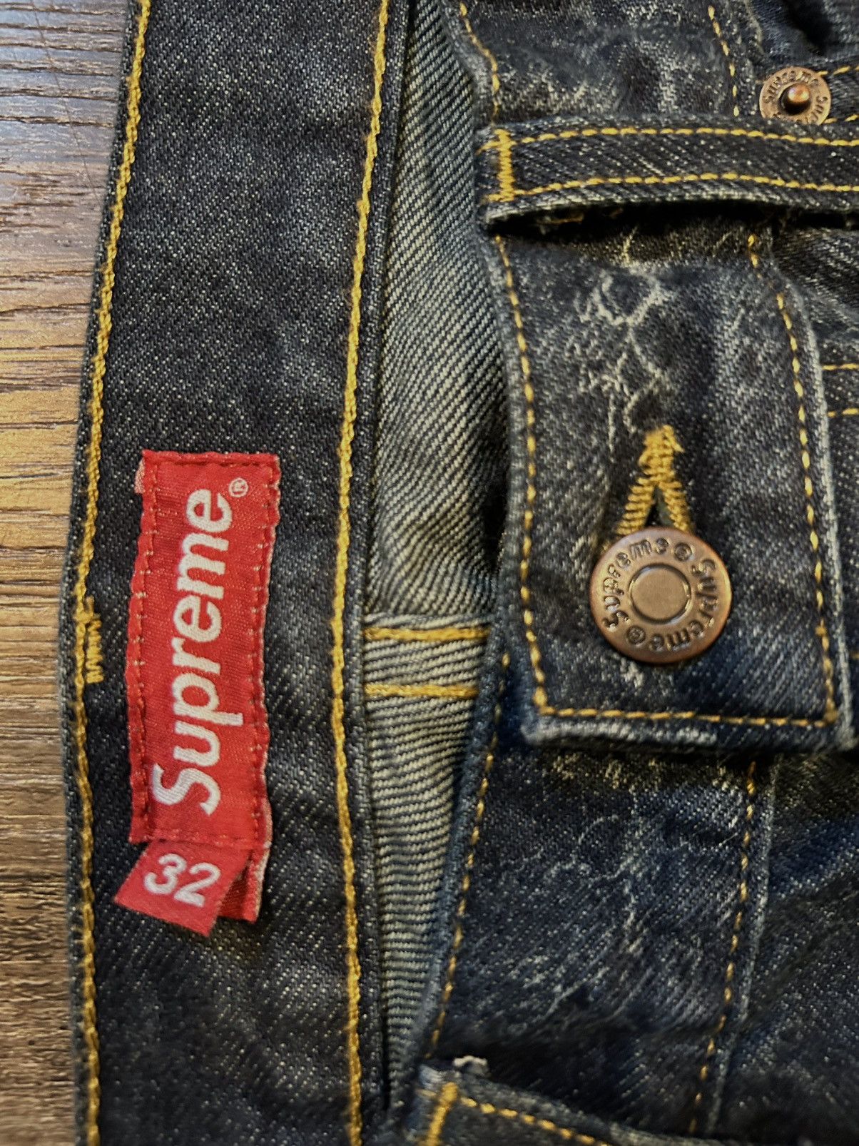 Supreme SUPREME Crackle jeans Blue Size US 32 / EU 48 - 2 Thumbnail