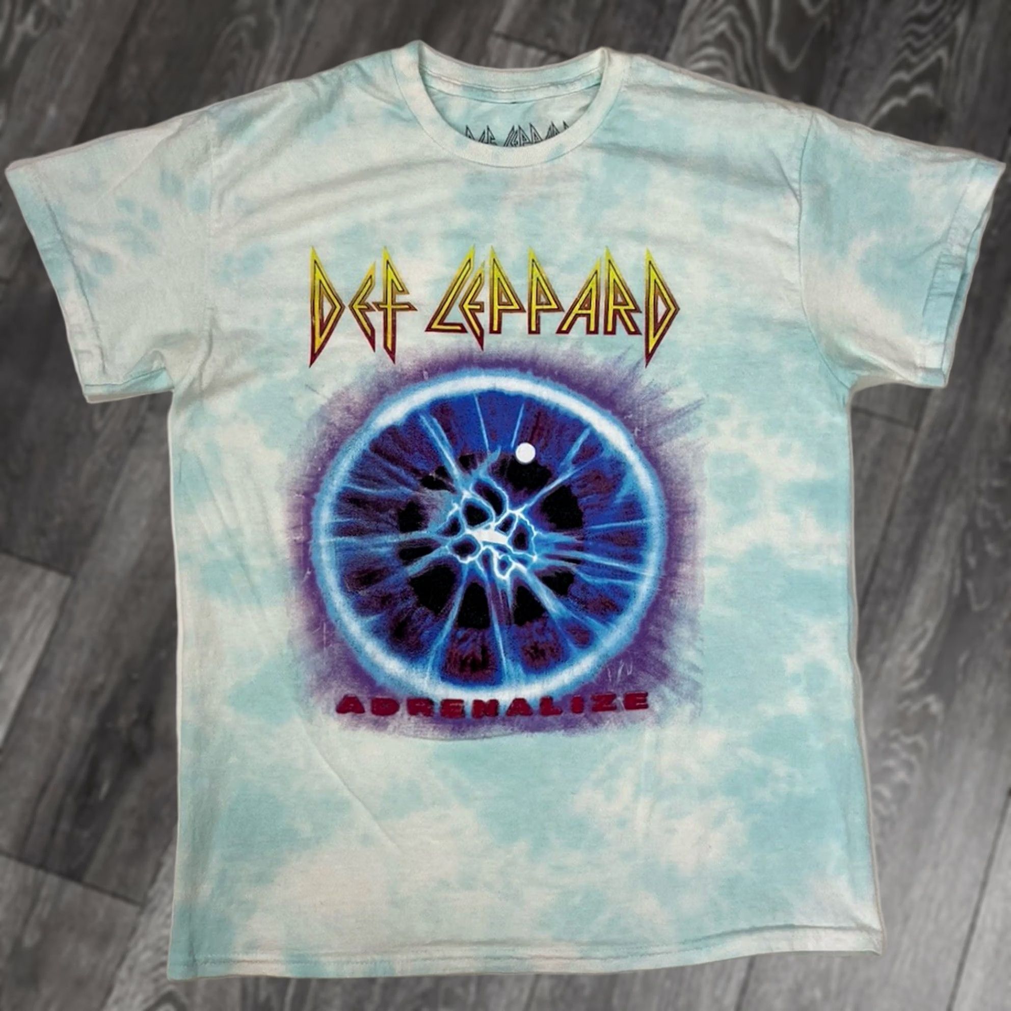 Vintage VINTAGE Def Leppard Adrenalize Graphic T-shirt Men Medium Blue Tie Dye Band Music Size US M / EU 48-50 / 2 - 1 Thumbnail