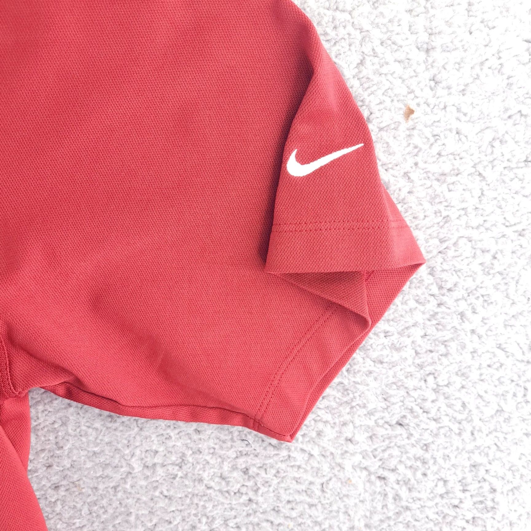 Nike Nike Golf Polo Shirt Mens L Red Dri-Fit Collared Short Sleeve Polyester Size US L / EU 52-54 / 3 - 4 Thumbnail