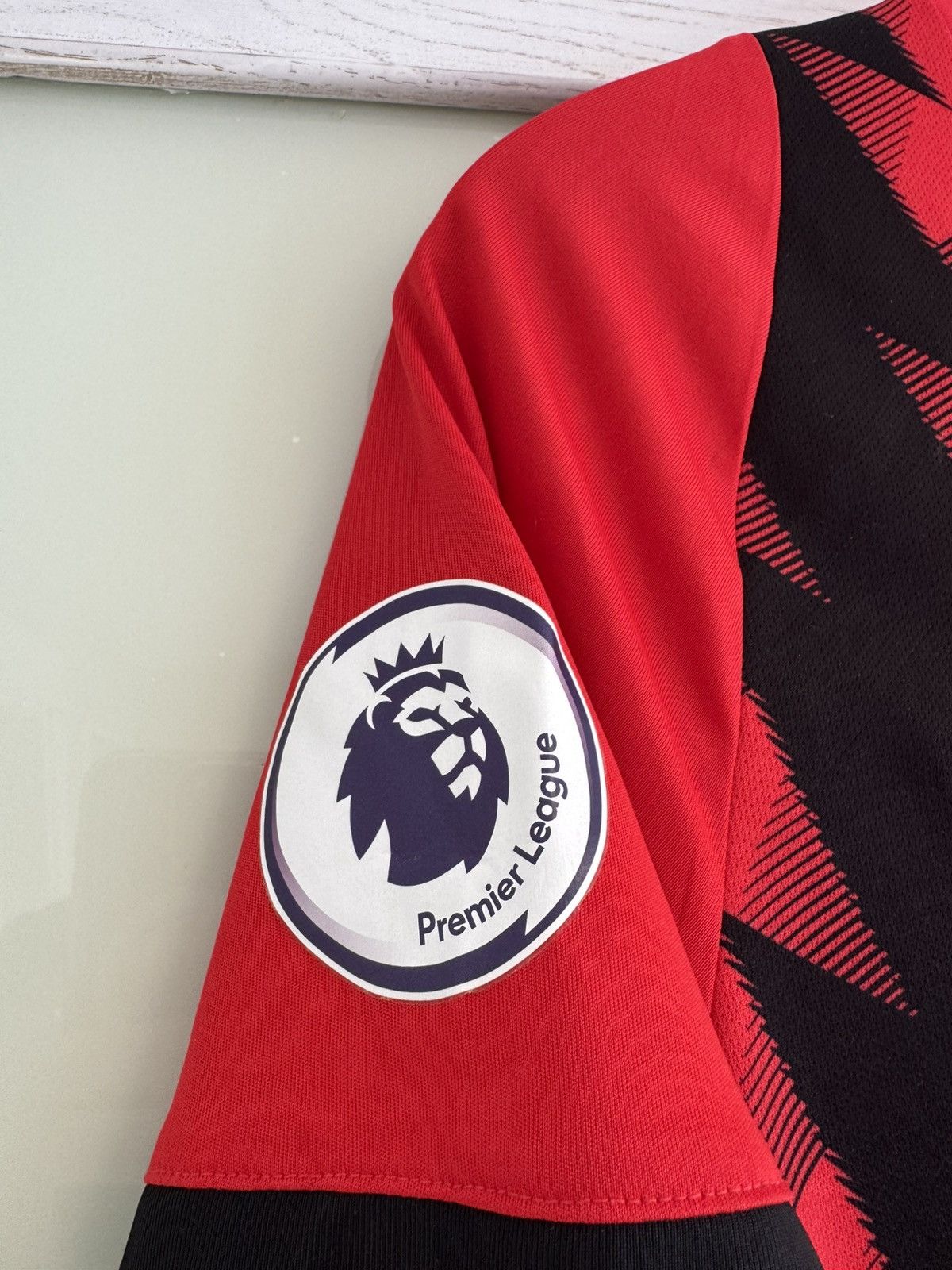 Umbro Bournemouth 2022-2023 Home Soccer Jersey Football Shirt Kit Size US S / EU 44-46 / 1 - 13 Thumbnail