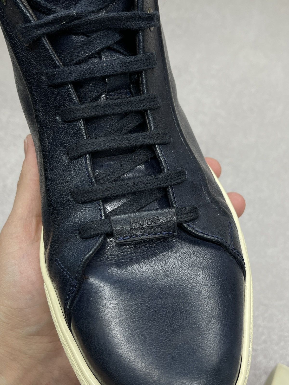 Hugo Boss Mens Hugo Boss Hi-Top Leather Sneakers Navy Size 42 27cm Size US 9 / EU 42 - 8 Thumbnail