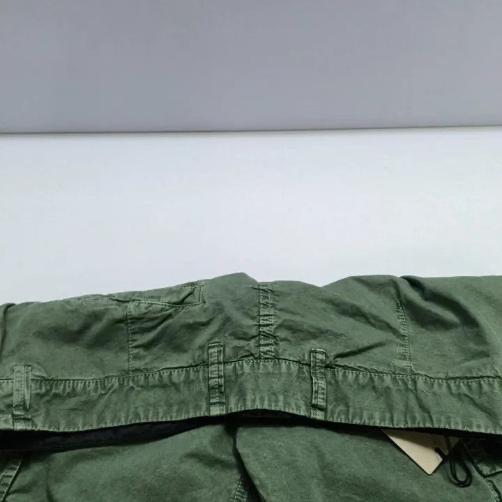 Stone Island Stone Island Green Casual Cargo Shorts for Men -2506 Size US 34 / EU 50 - 4 Thumbnail