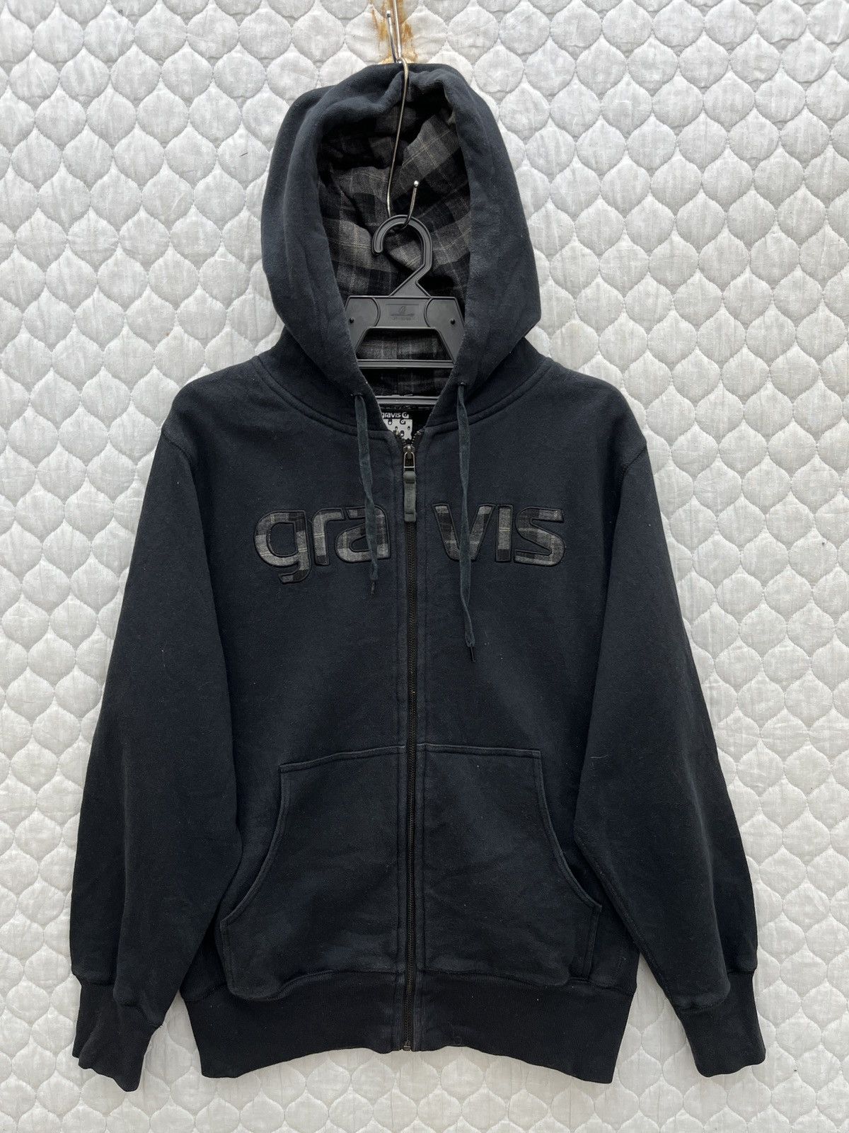 image of Archival Clothing x Gravis Steals Gravis Hoodie Sweater in Black, Men's (Size Medium)