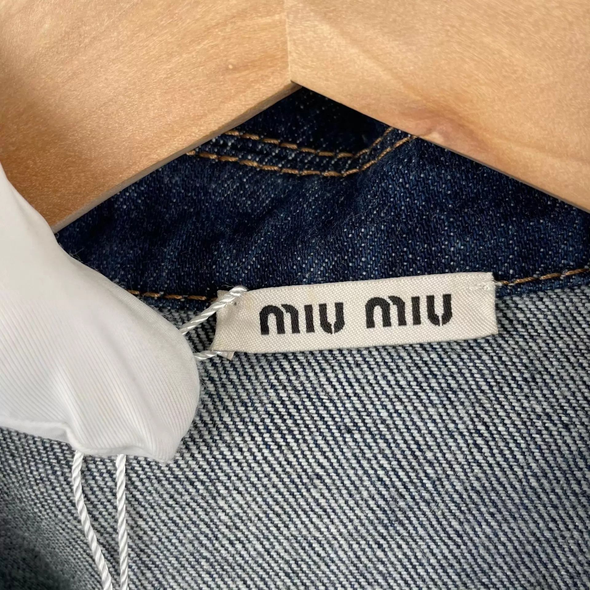 Miu Miu MIU MIU Women's Denim Jacket Size XS / US 0-2 / IT 36-38 - 3 Thumbnail