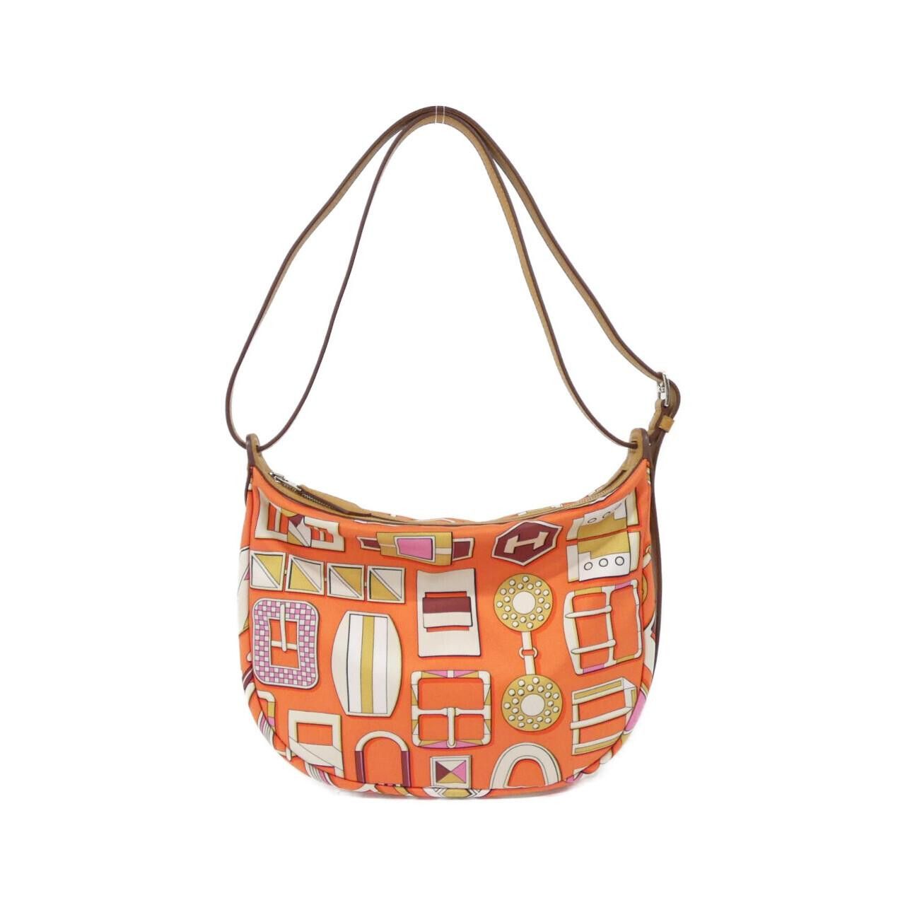 Hermes Hermes Hermès CARRE EN BOUCLES Chaine d'Ancre Swift Silk Pouch Leather Vanity Bag DUTY FREE for USA Size ONE SIZE - 1 Thumbnail