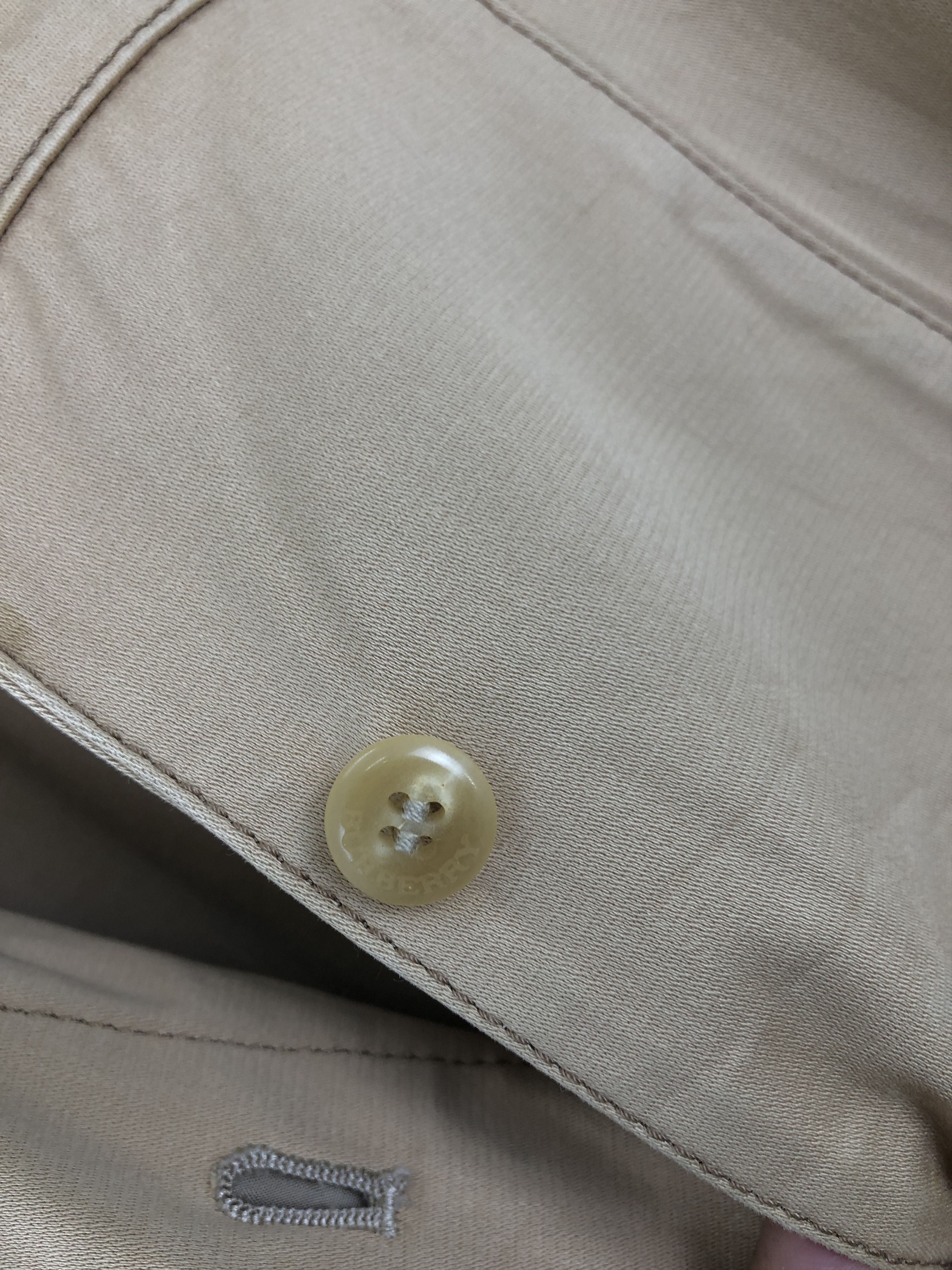 Burberry Vintage Burberry London Button Up Blazer Jacket JA0030 Size US XS / EU 42 / 0 - 12 Thumbnail