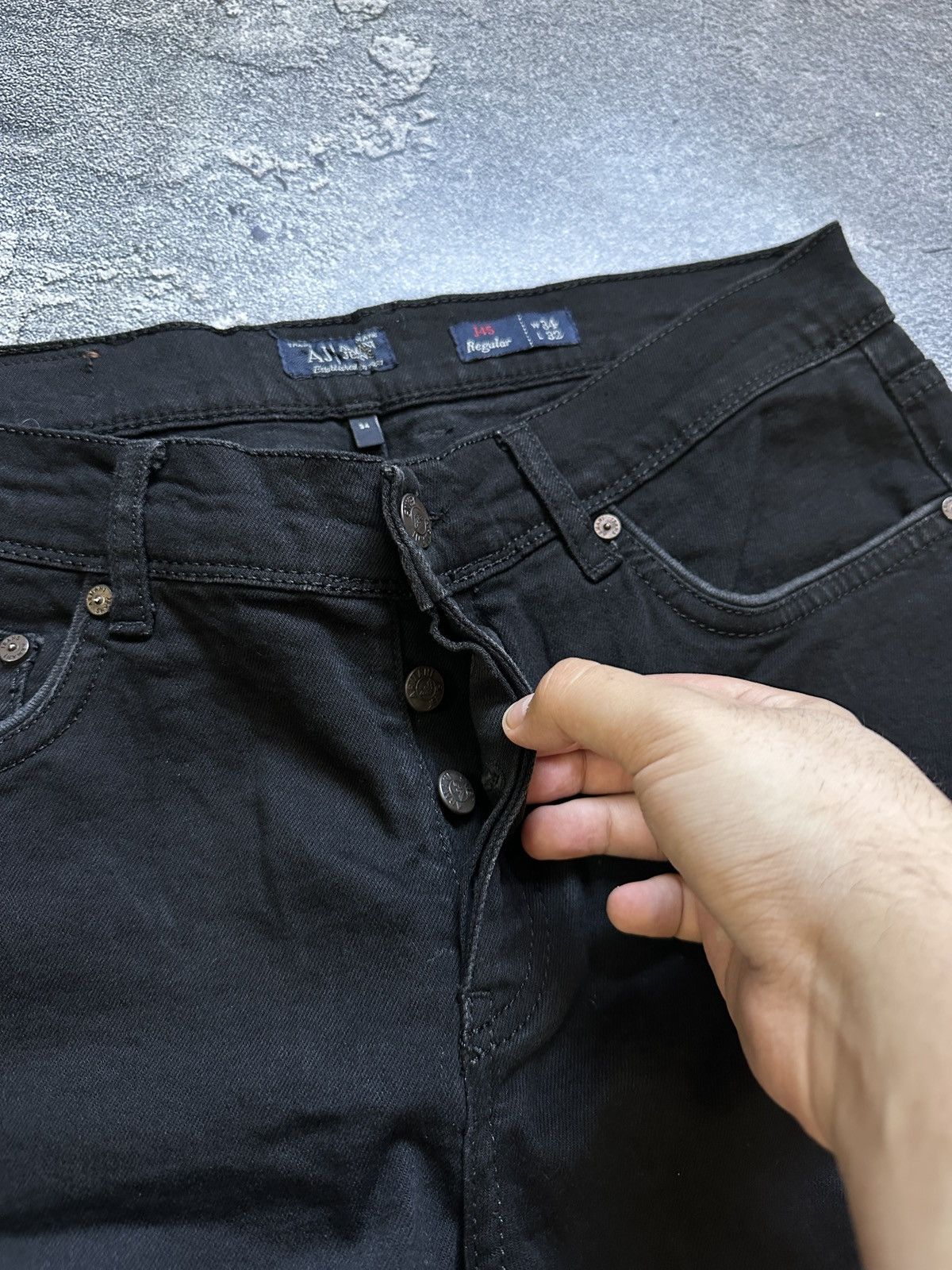 Armani Armani Jeans Metal Logo Black Regular Fit Denim Size 34 Size US 34 / EU 50 - 8 Thumbnail