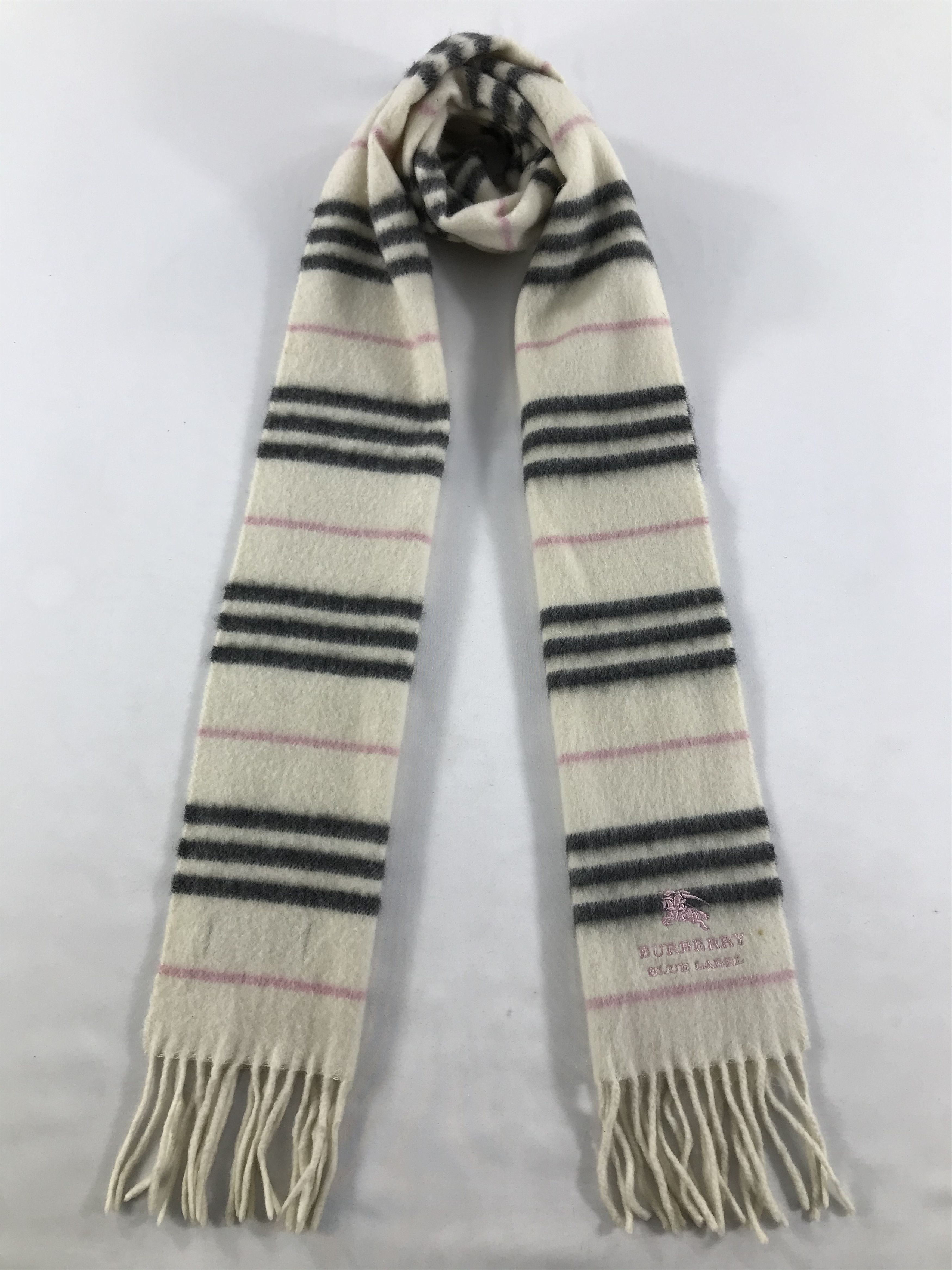 Vintage Burberry Scarf/Muffler/Neckwear MF1367