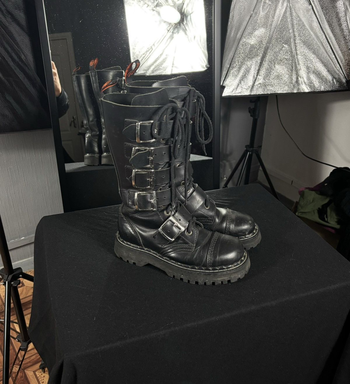 Combat boots Steel toe Demonia style