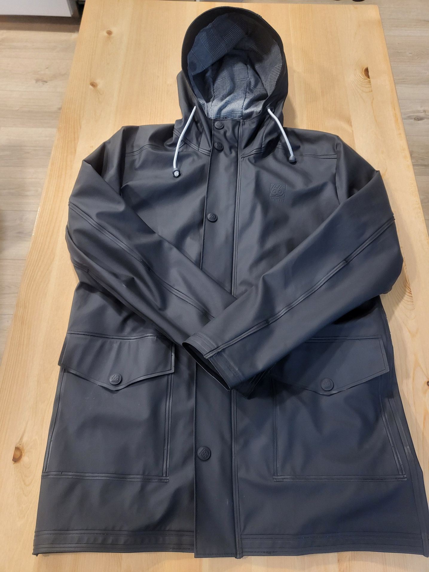 66 North Arnarhóll Lined Raincoat