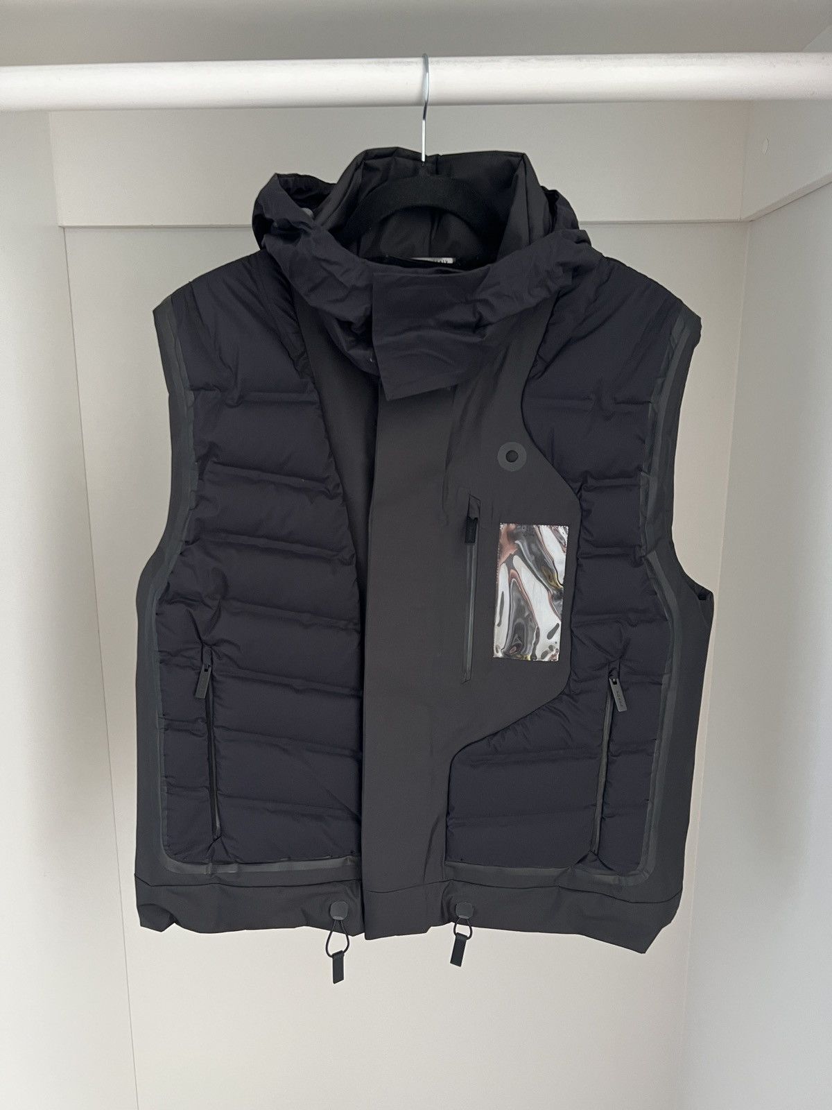 Prada 🔥🔥 2400$ Prada Black Extreme-Tex Down Vest Size US L / EU 52-54 / 3 - 3 Thumbnail