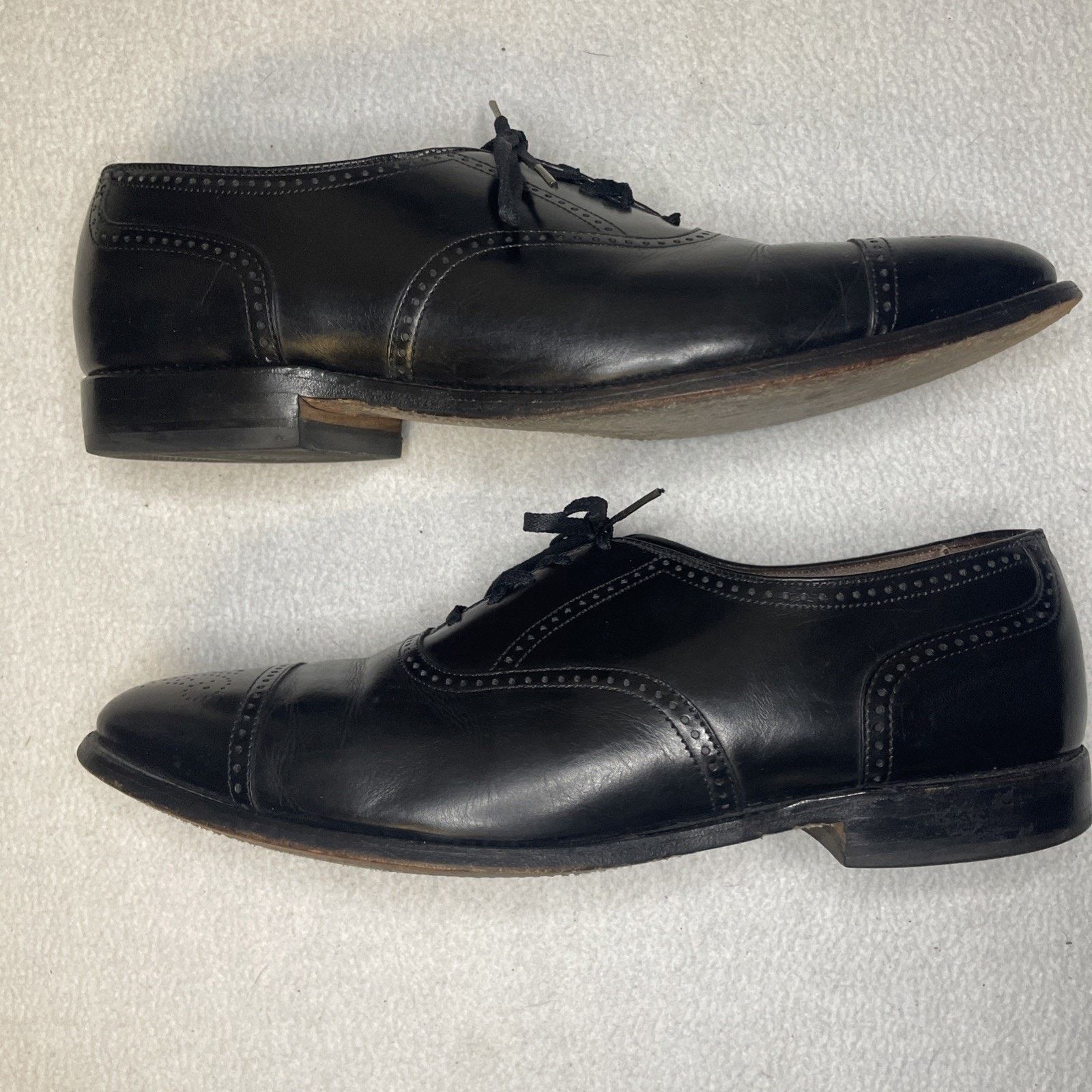Allen Edmonds Allen Edmonds Yorktown Black Leather Cap Toe Dress 11.5 D Size US 11.5 / EU 44-45 - 3 Thumbnail