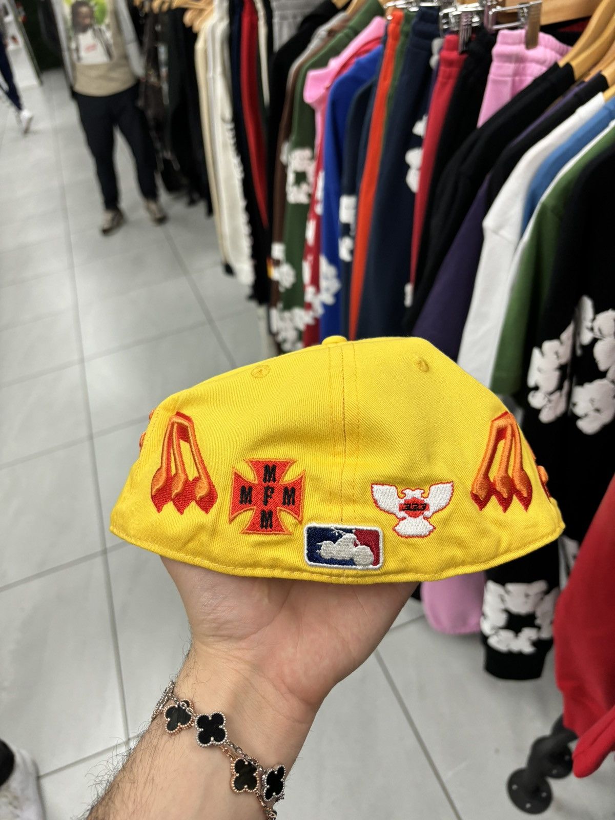 murd333r.fm Murd33r.fm yellow cap 7 1/2 Size ONE SIZE - 2 Thumbnail