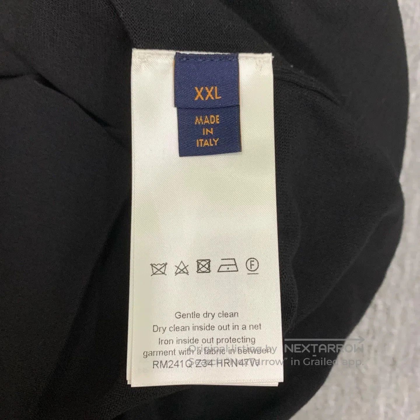 Louis Vuitton lv black logo short. Size US XXL / EU 58 / 5 - 7 Thumbnail