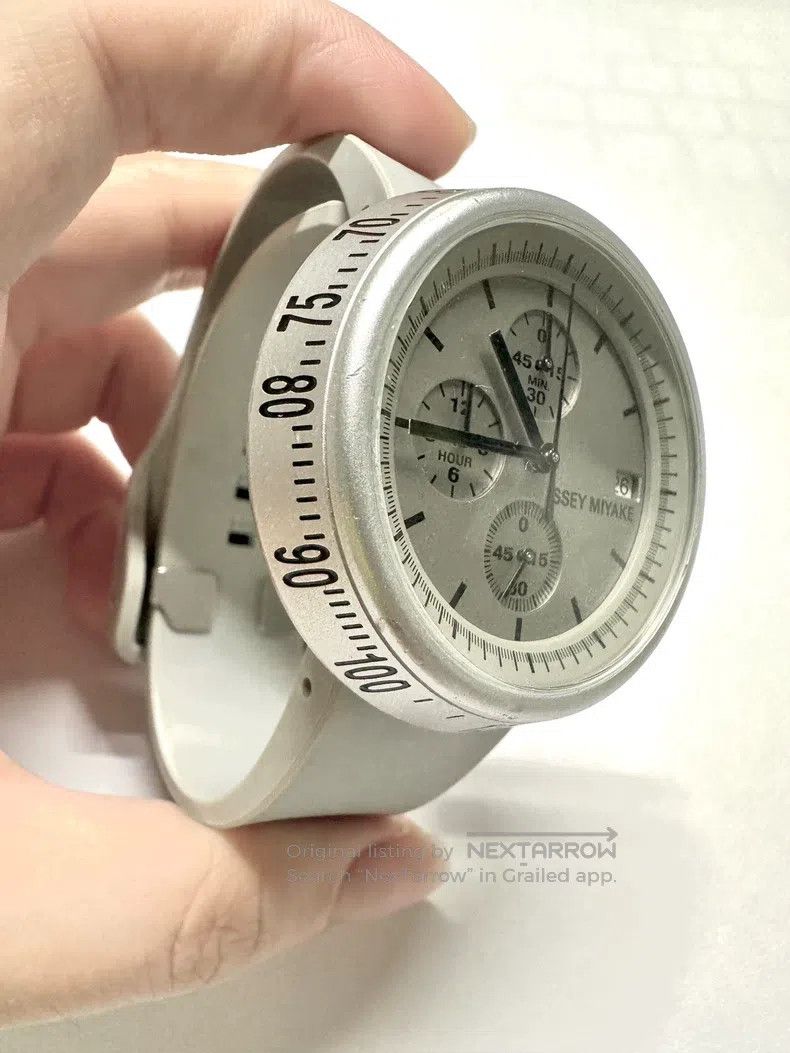 Issey Miyake Issey Miyake Silver Quartz Watch Size ONE SIZE - 4 Thumbnail