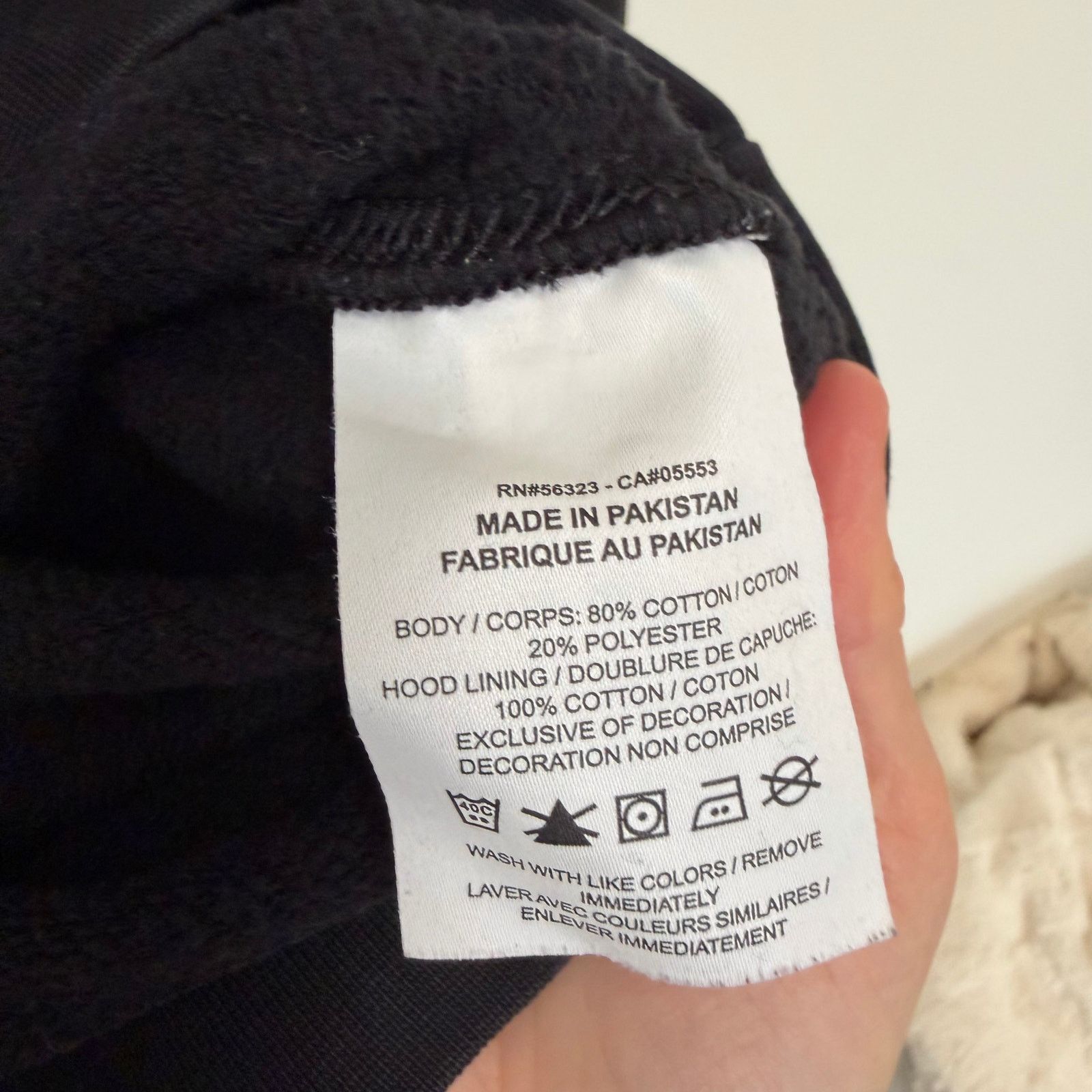 Nike Nike Black White Spell Out Hoodie Sz L Size US L / EU 52-54 / 3 - 4 Thumbnail